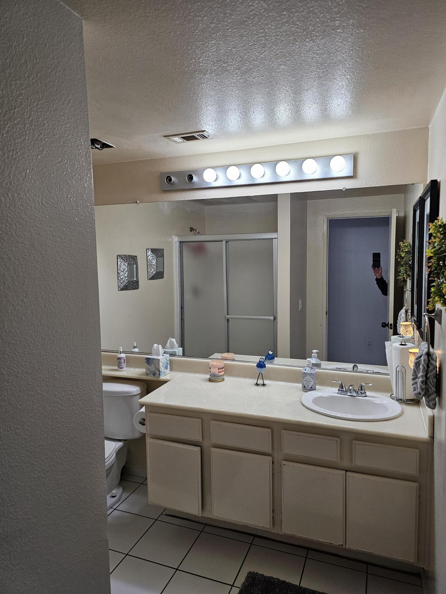 Palmdale, California 93551, United States, 5 Bedrooms Bedrooms, ,3 BathroomsBathrooms,Residential,Active,118865