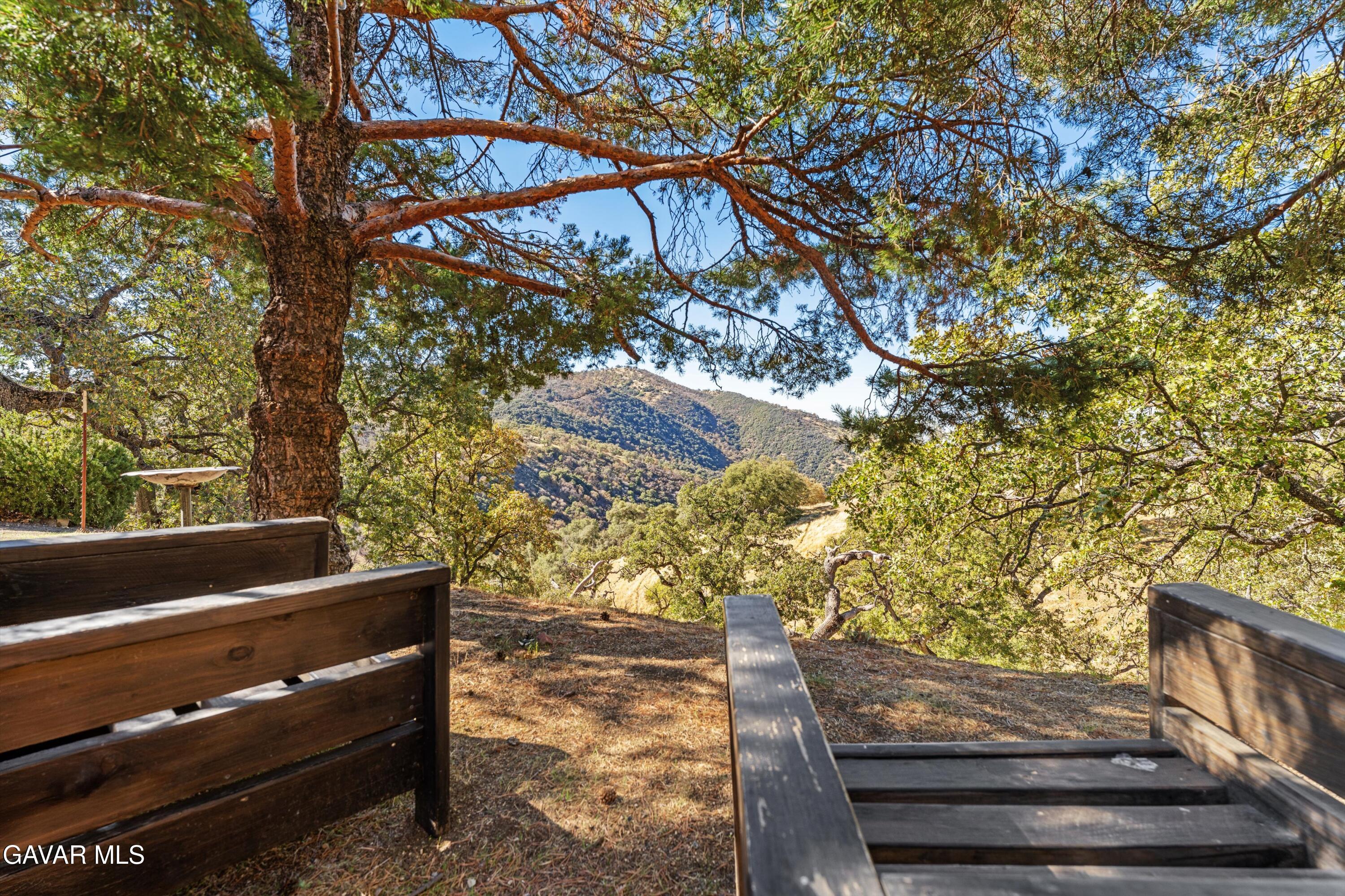 Tehachapi, California 93561, United States, 3 Bedrooms Bedrooms, ,2 BathroomsBathrooms,Residential,Active,242244