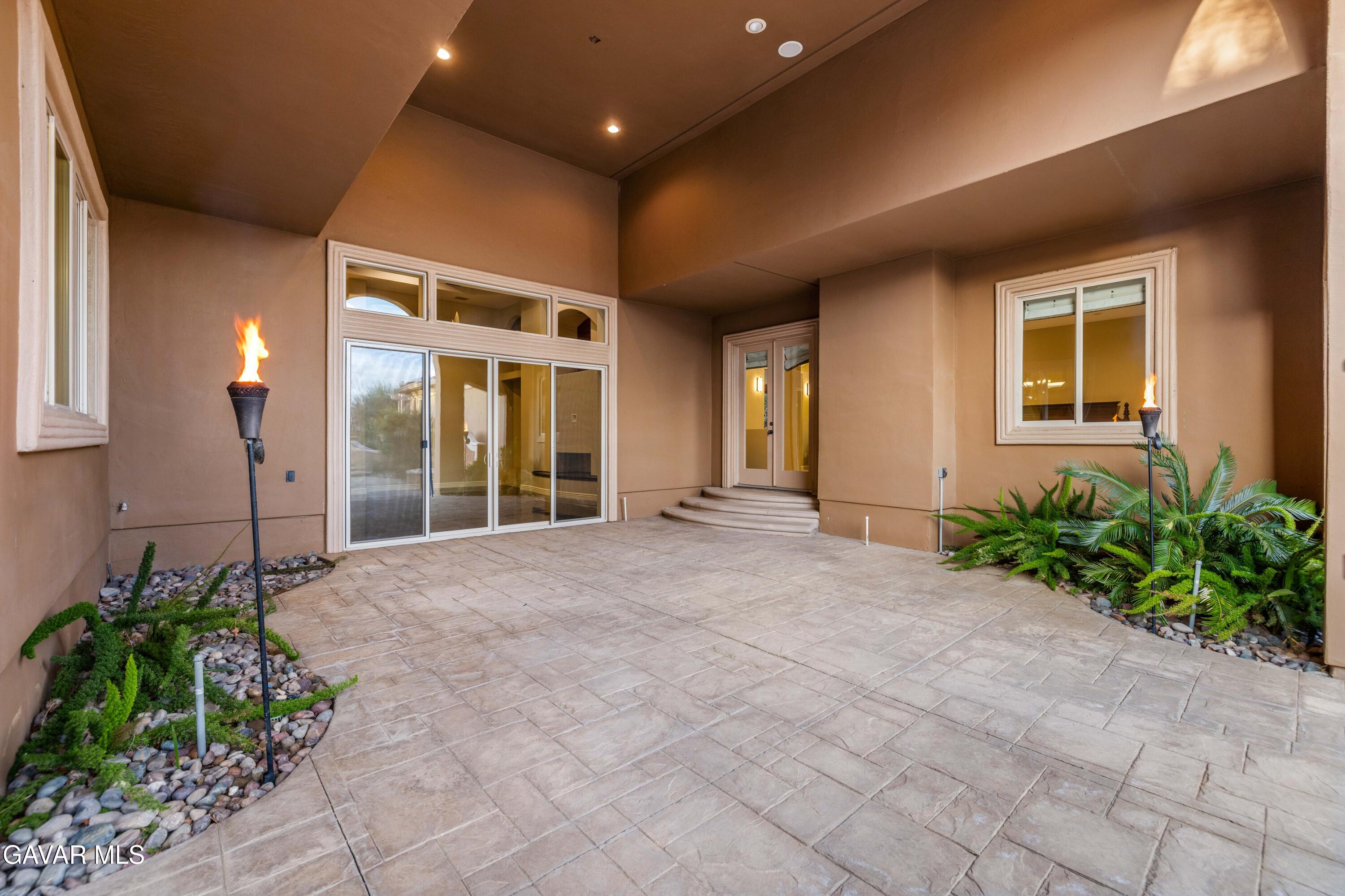 Lancaster, California, 93536, United States, 5 Bedrooms Bedrooms, ,5 BathroomsBathrooms,Residential,Active,2028251