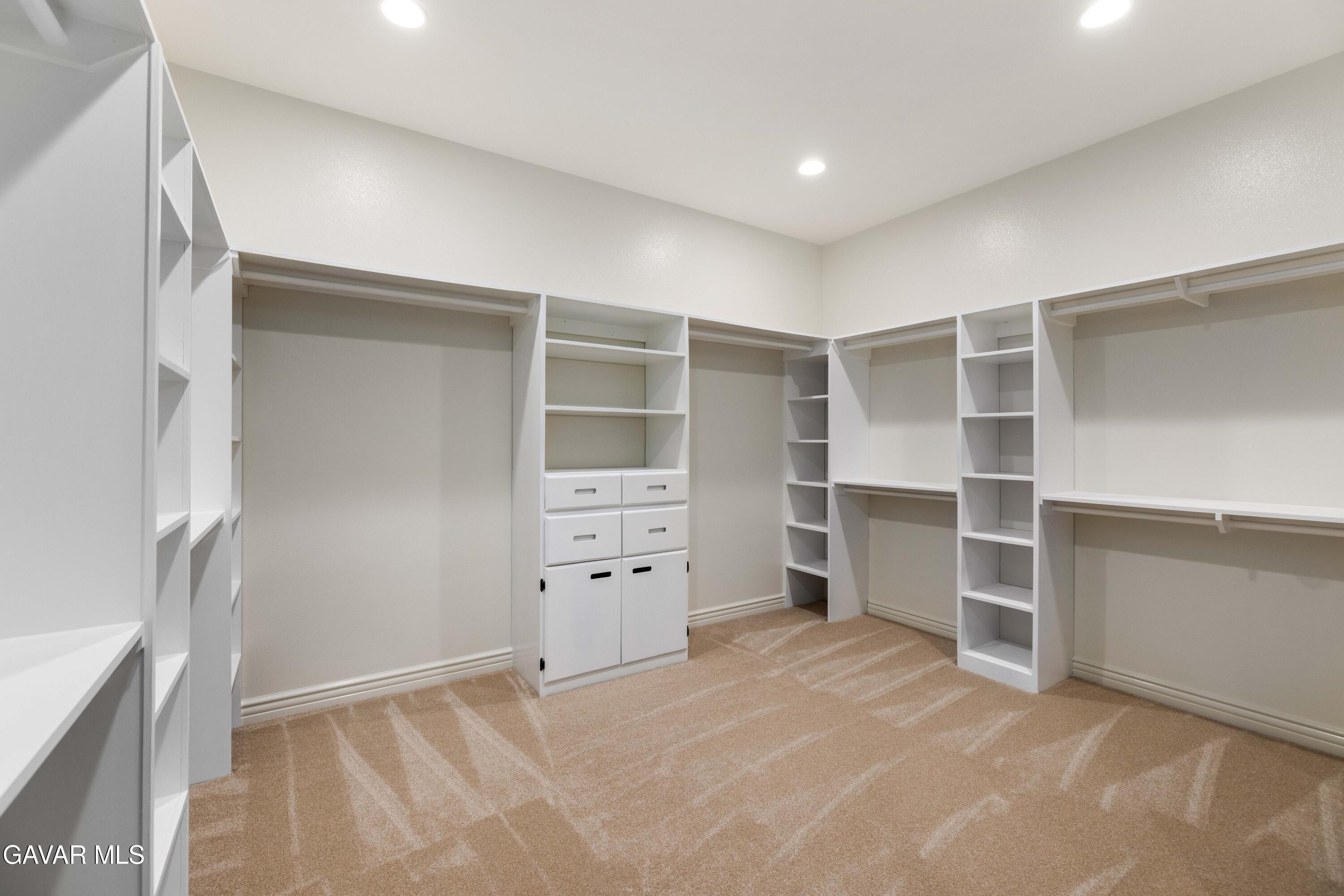 Lancaster, California, 93536, United States, 5 Bedrooms Bedrooms, ,5 BathroomsBathrooms,Residential,Active,2028251