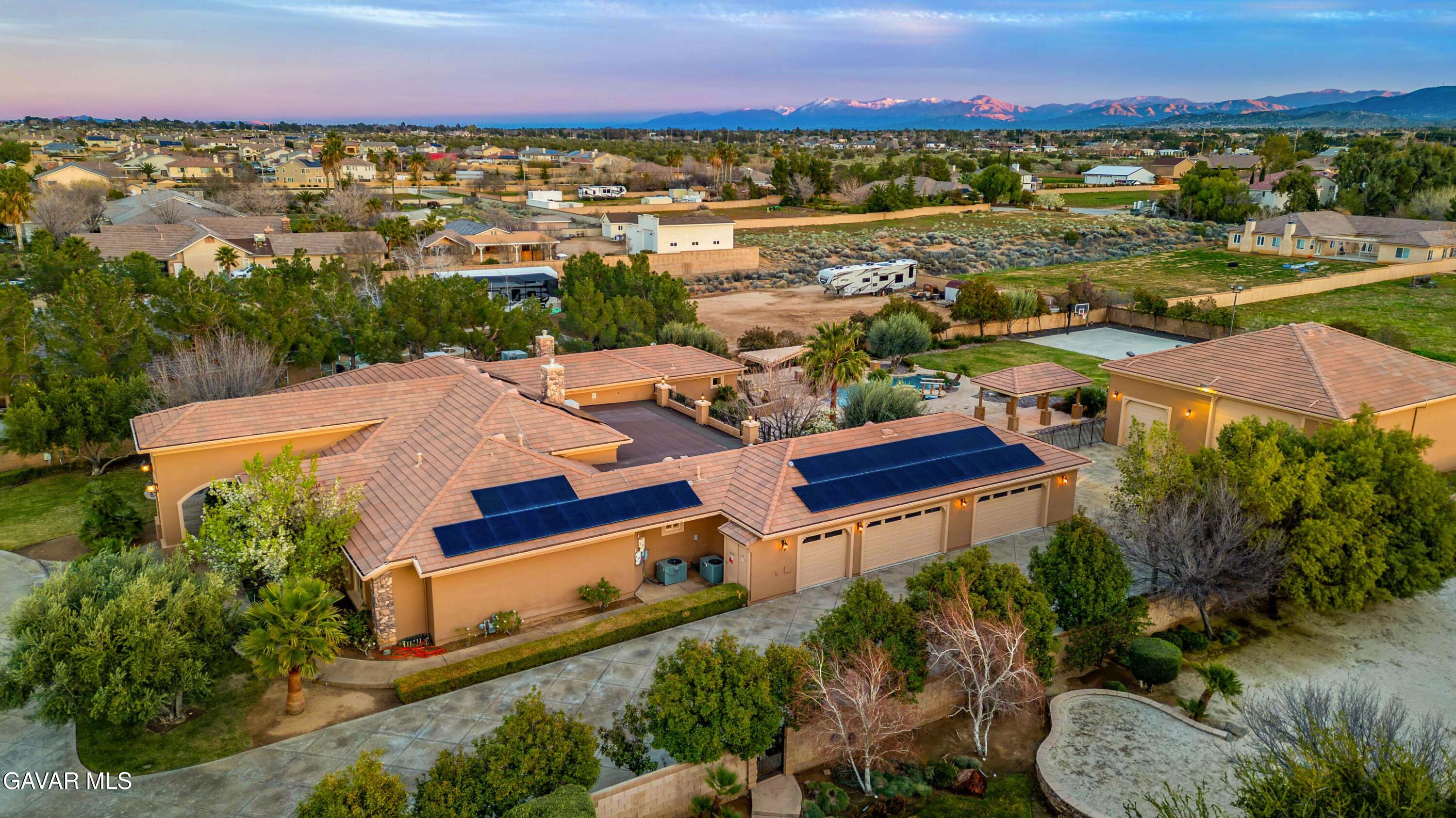 Lancaster, California, 93536, United States, 5 Bedrooms Bedrooms, ,5 BathroomsBathrooms,Residential,Active,2028251