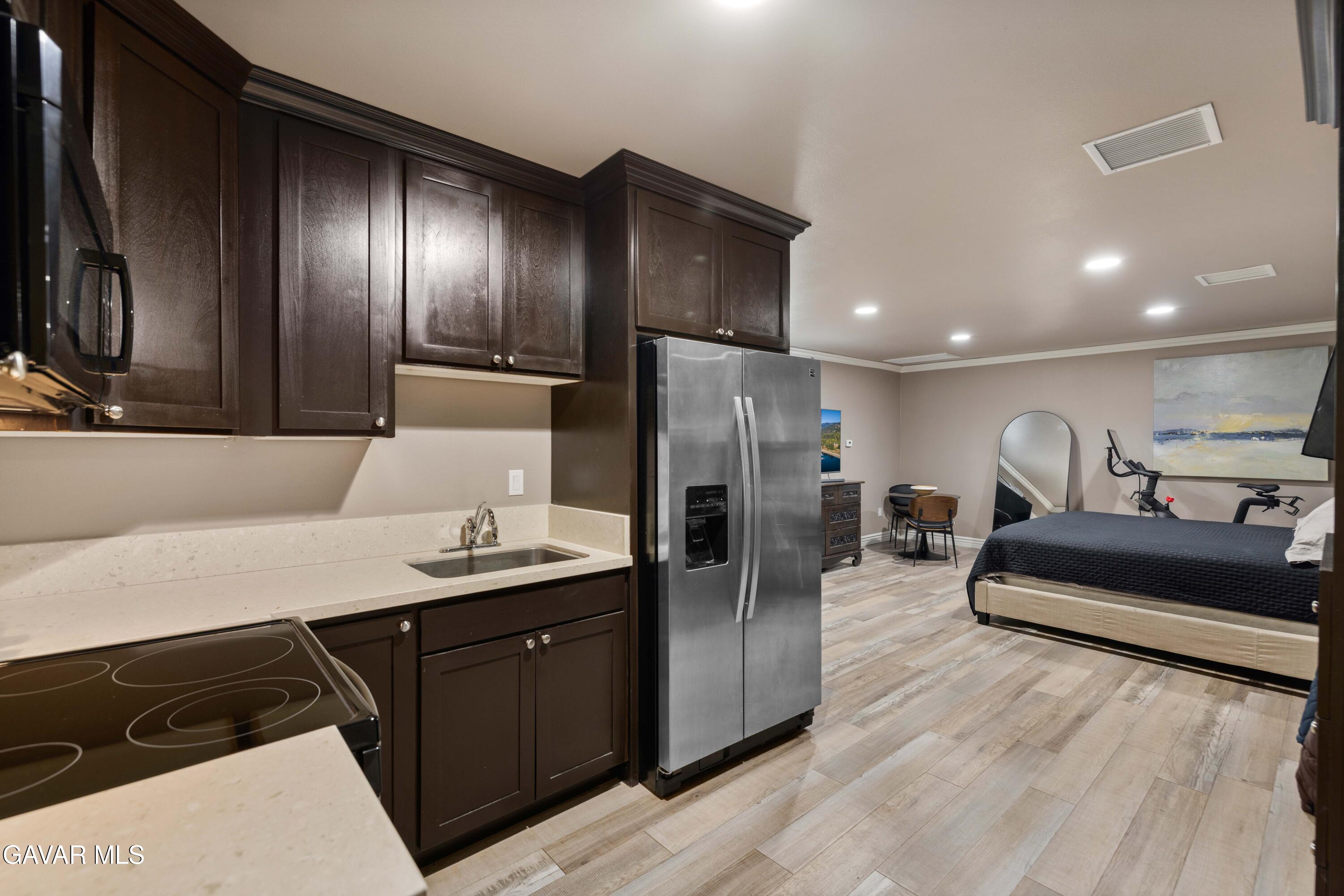 Lancaster, California, 93536, United States, 5 Bedrooms Bedrooms, ,5 BathroomsBathrooms,Residential,Active,2028251