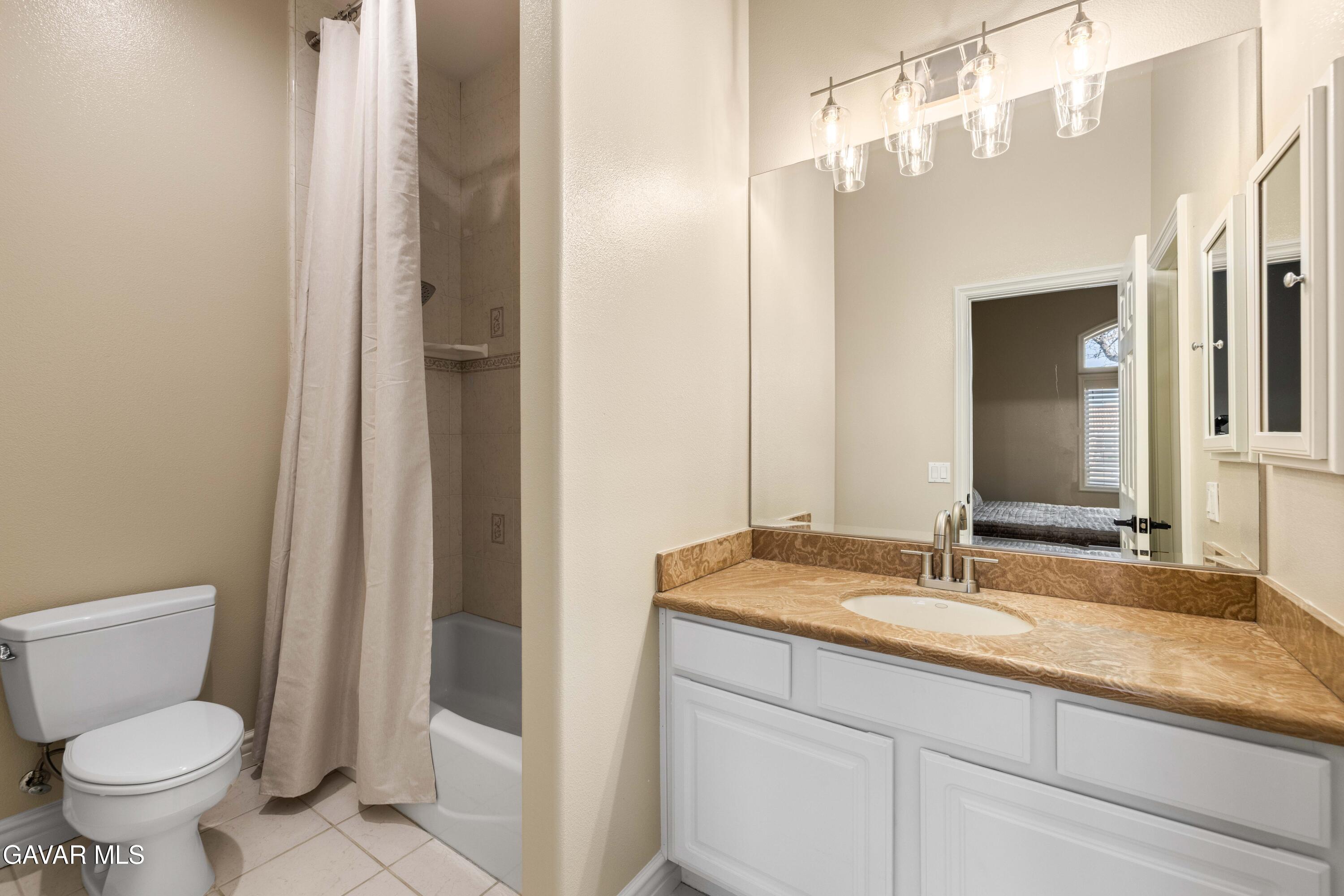 Lancaster, California, 93536, United States, 5 Bedrooms Bedrooms, ,5 BathroomsBathrooms,Residential,Active,2028251