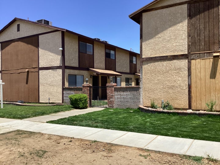 Photo 1 of 9 — 44652 Beech Avenue A, Lancaster, CA 93534