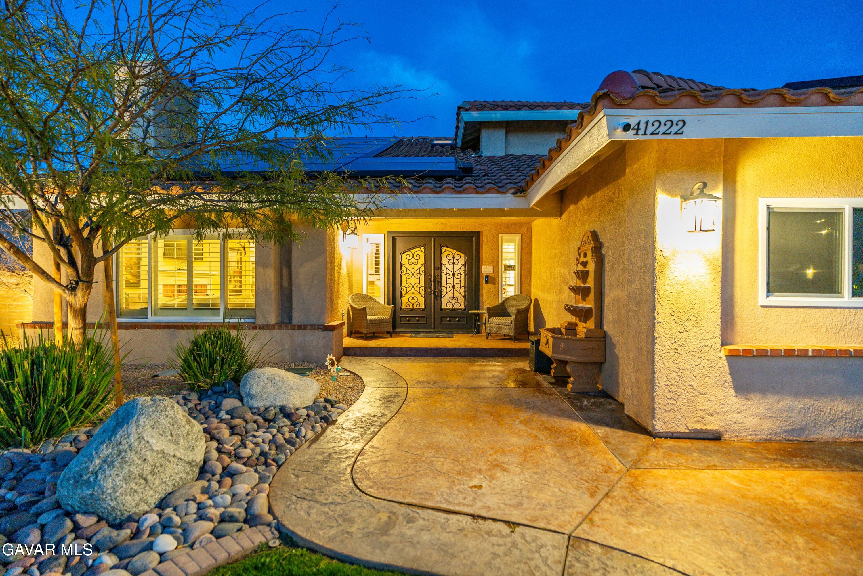 Palmdale, California 93551, United States, 5 Bedrooms Bedrooms, ,3 BathroomsBathrooms,Residential,Pending,212381