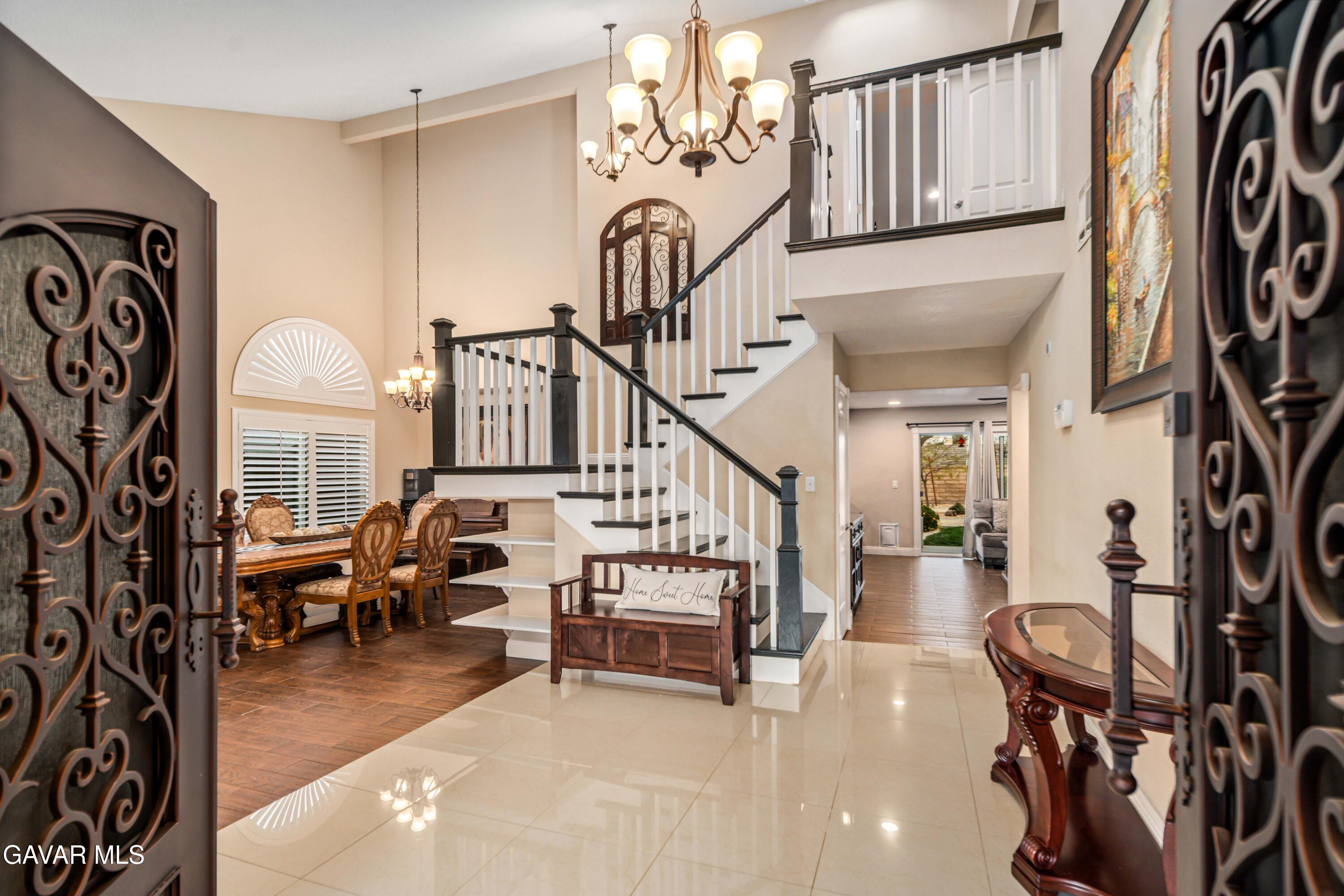 Palmdale, California 93551, United States, 5 Bedrooms Bedrooms, ,3 BathroomsBathrooms,Residential,Pending,212381