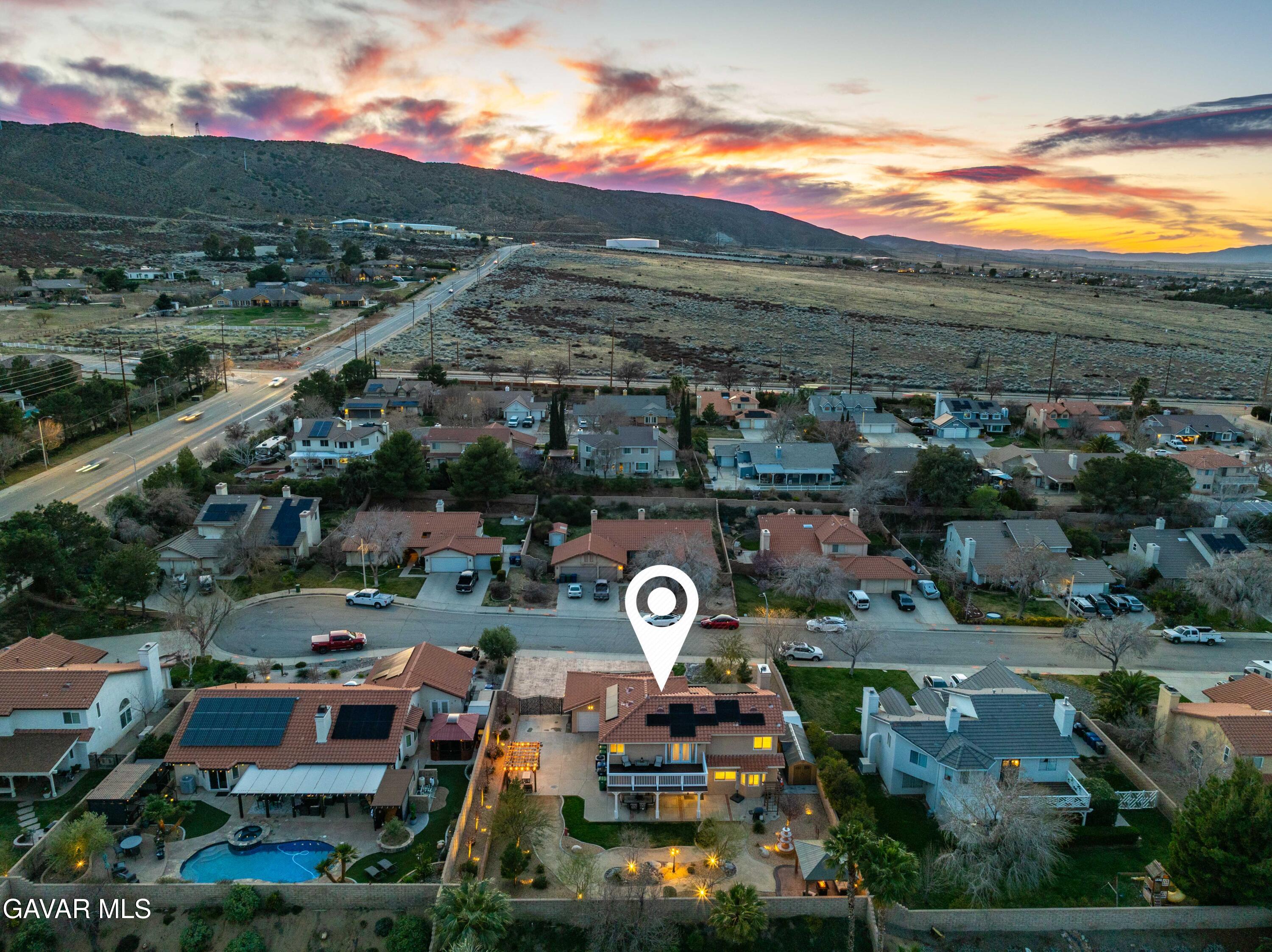 Palmdale, California 93551, United States, 5 Bedrooms Bedrooms, ,3 BathroomsBathrooms,Residential,Pending,212381