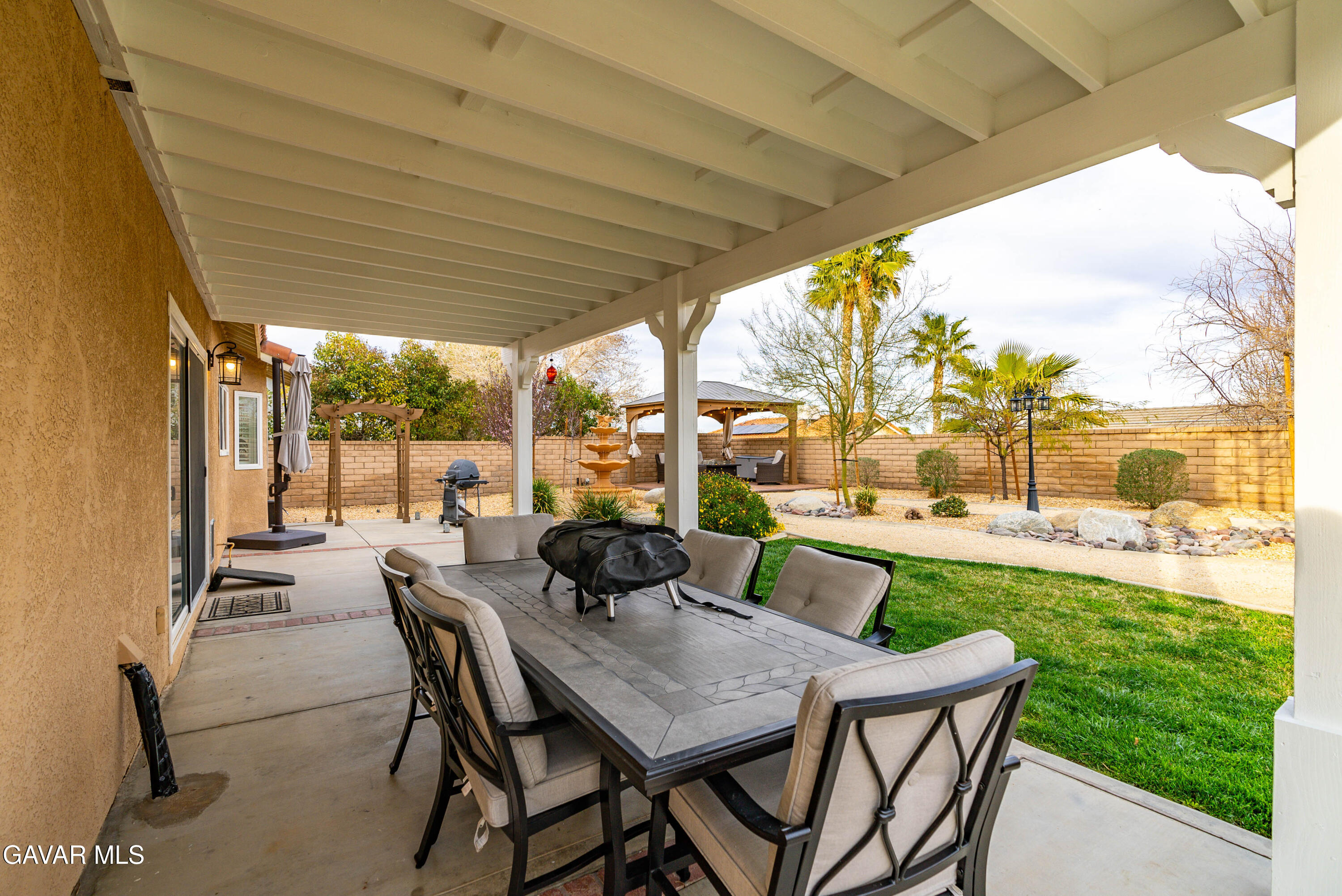 Palmdale, California 93551, United States, 5 Bedrooms Bedrooms, ,3 BathroomsBathrooms,Residential,Pending,212381