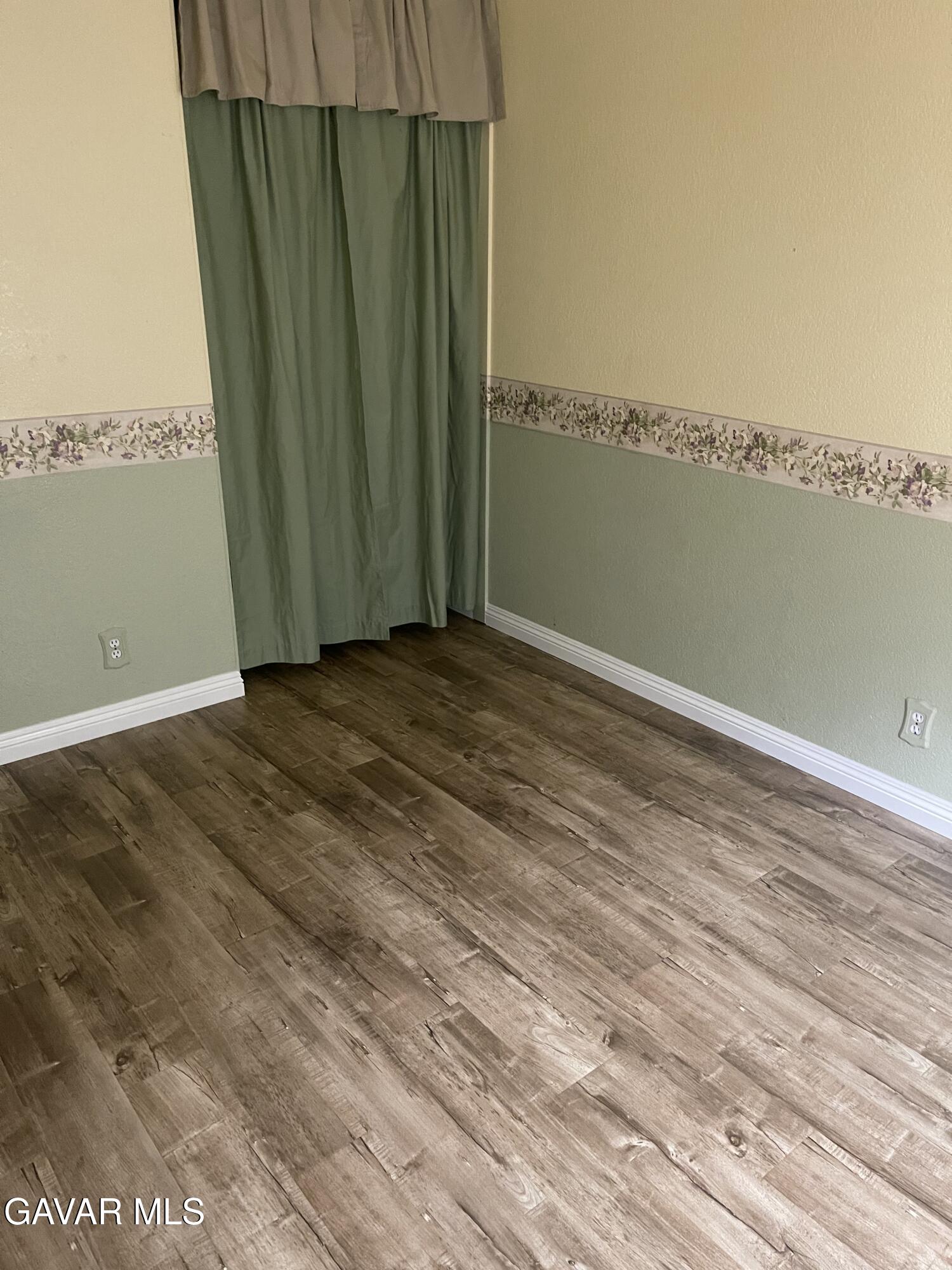 Rosamond, California 93560, United States, 4 Bedrooms Bedrooms, ,2 BathroomsBathrooms,Residential,Active,155860