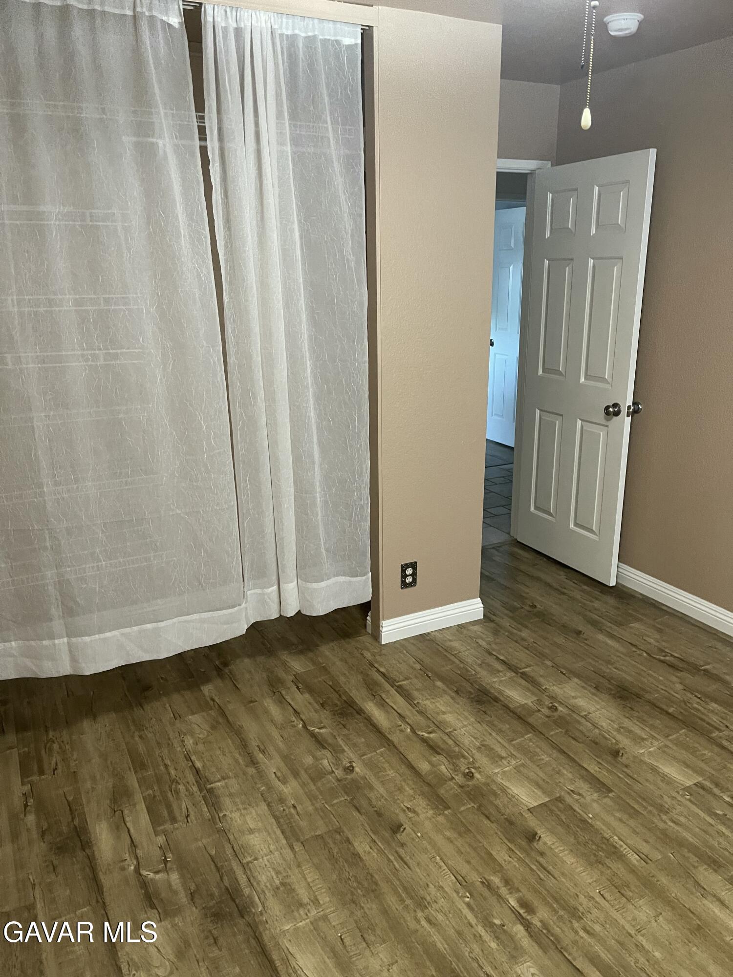 Rosamond, California 93560, United States, 4 Bedrooms Bedrooms, ,2 BathroomsBathrooms,Residential,Active,155860