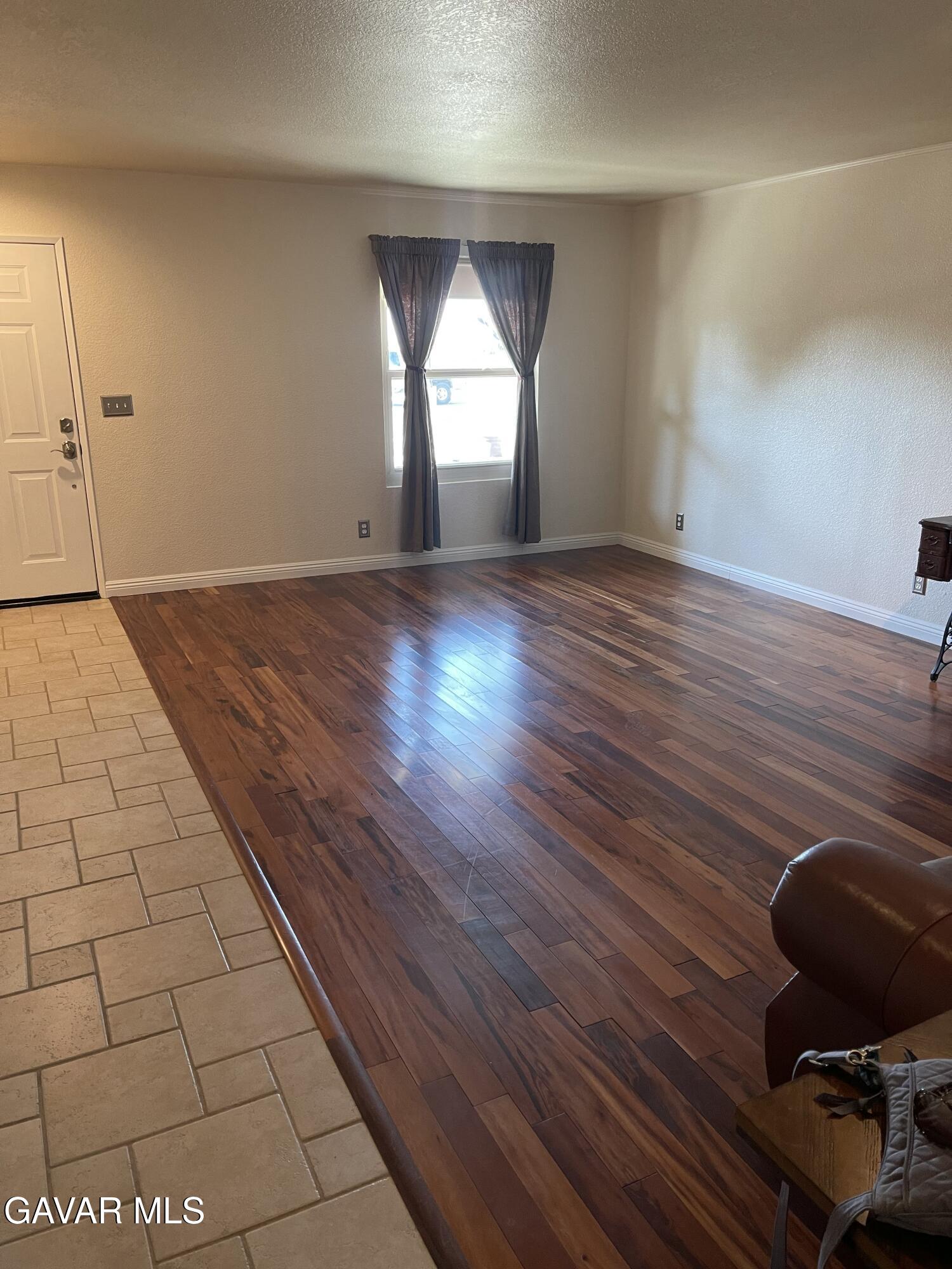 Rosamond, California 93560, United States, 4 Bedrooms Bedrooms, ,2 BathroomsBathrooms,Residential,Active,155860