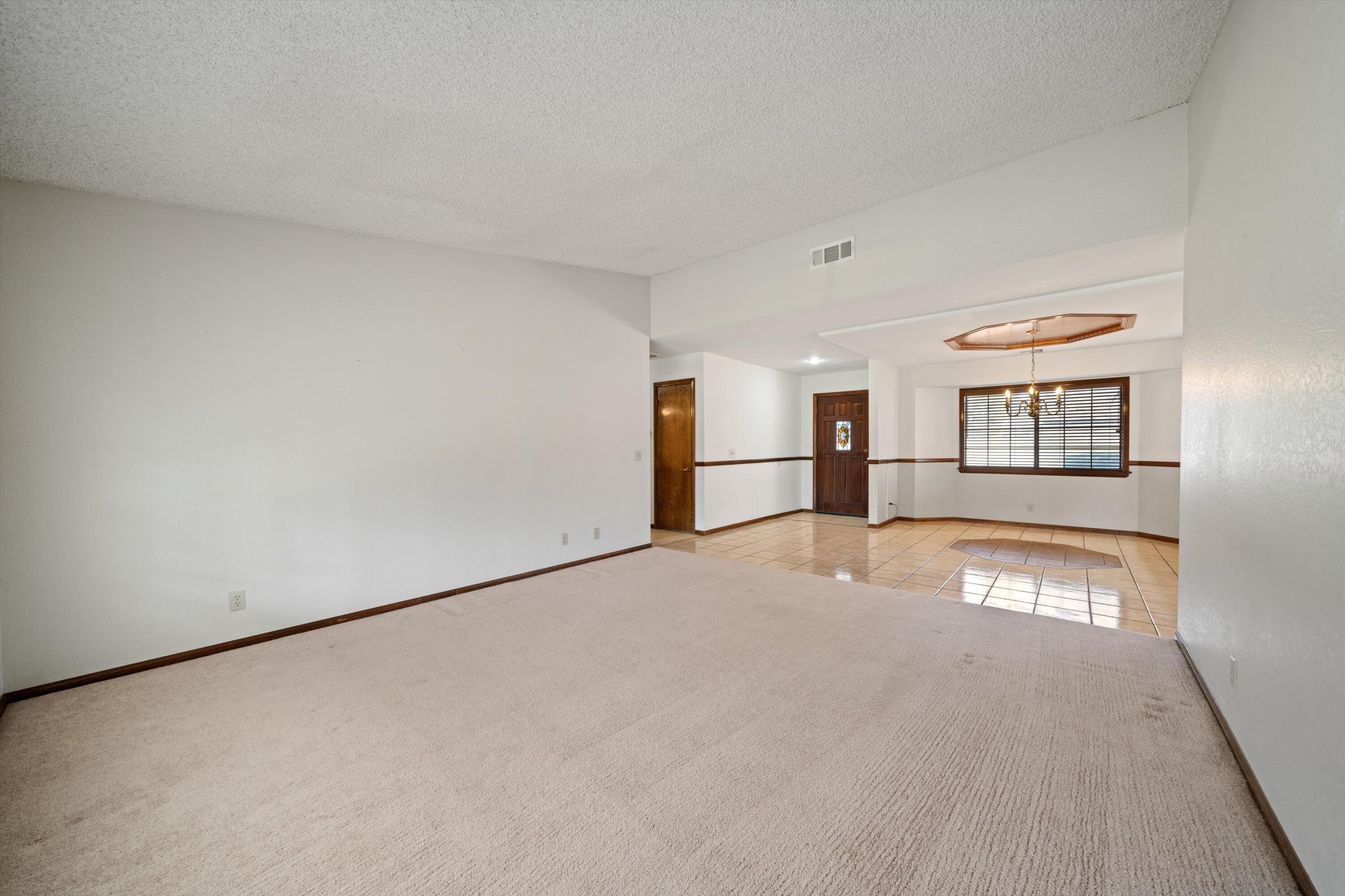 Lancaster, California 93536, United States, 3 Bedrooms Bedrooms, ,2 BathroomsBathrooms,Residential,Active,96345