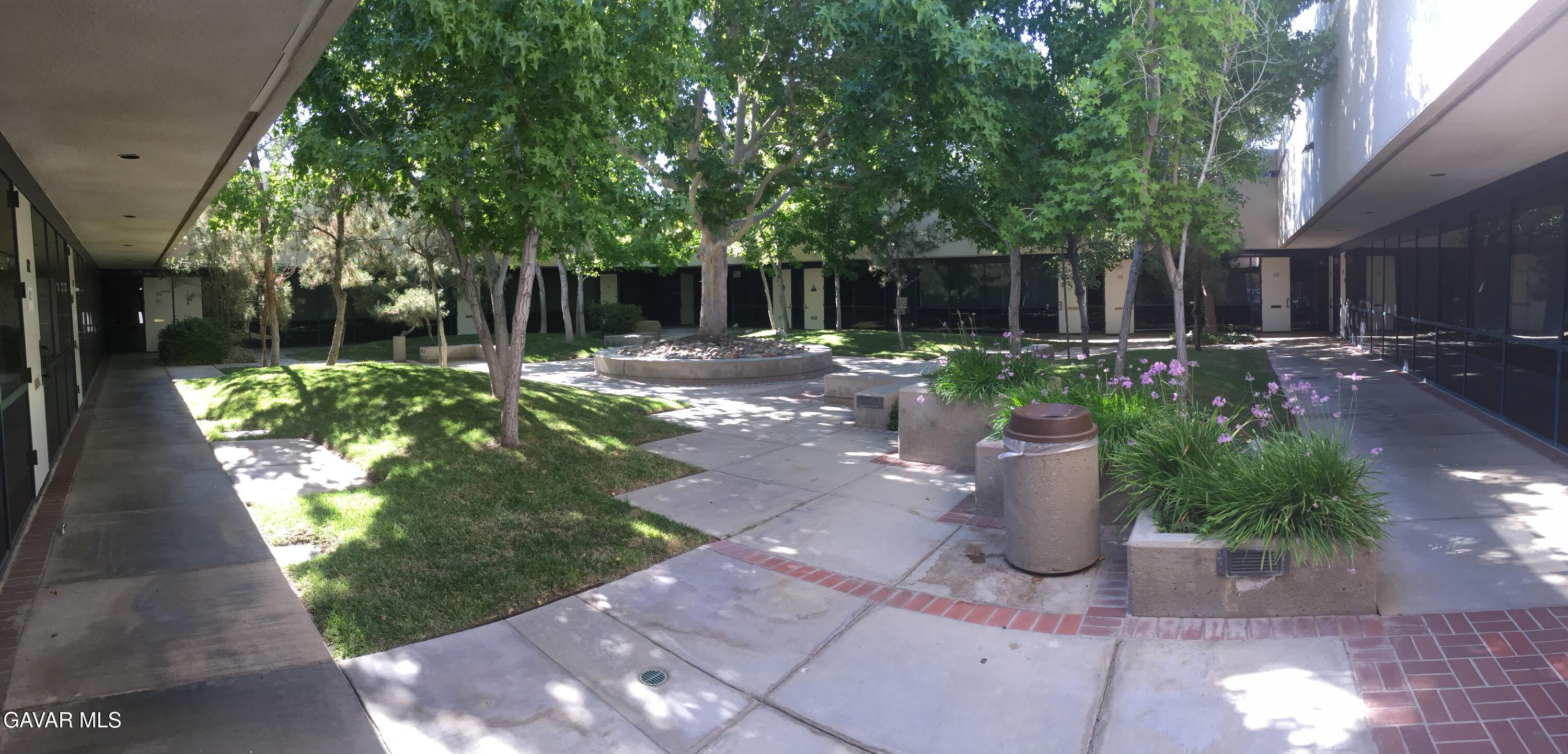 44300 Lowtree Ave,Unit 106, Lancaster, CA 93534