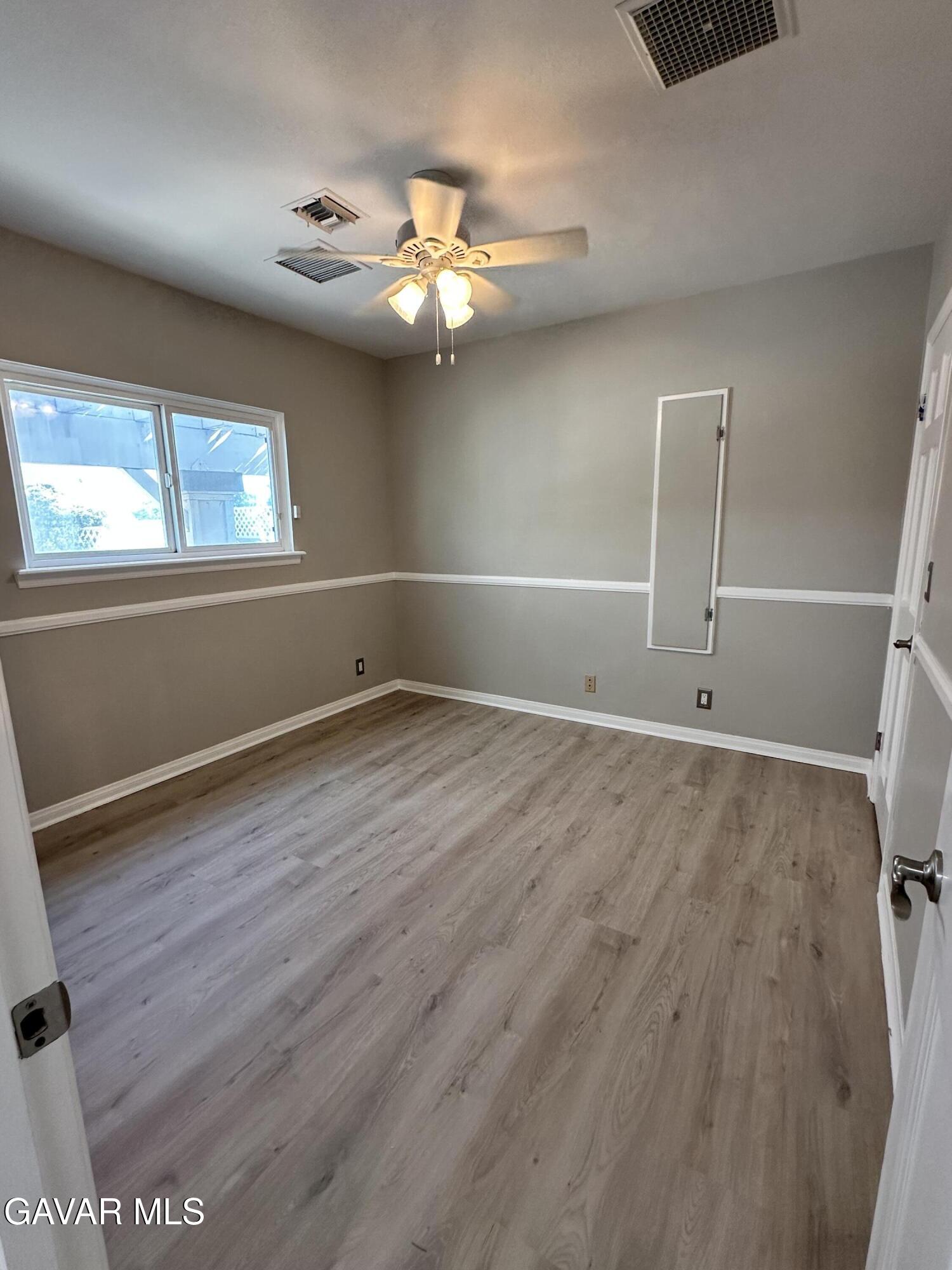 Quartz Hill, California, 93536, United States, 6 Bedrooms Bedrooms, ,4 BathroomsBathrooms,Residential,Active,2045703