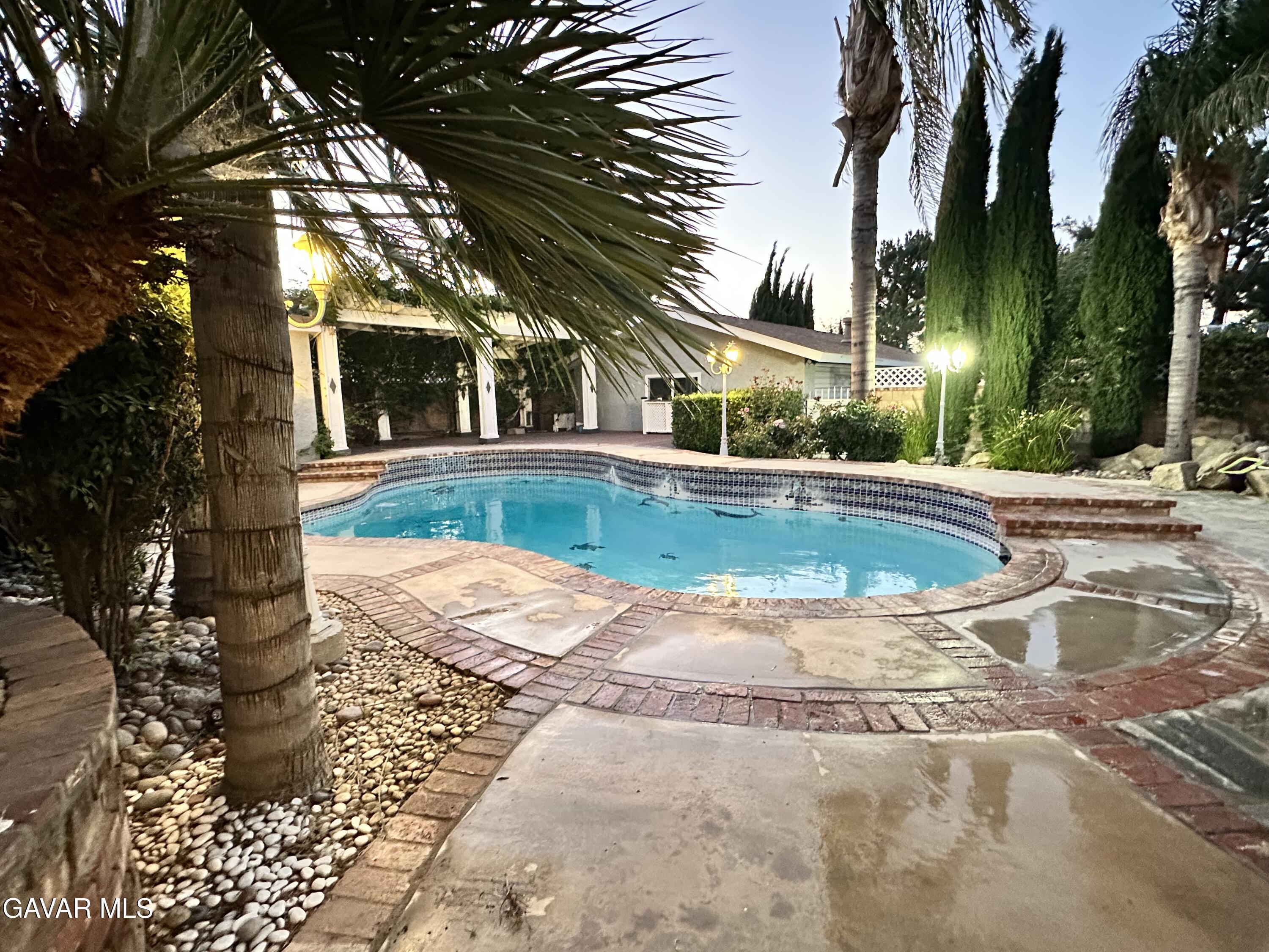 Quartz Hill, California, 93536, United States, 6 Bedrooms Bedrooms, ,4 BathroomsBathrooms,Residential,Active,2045703