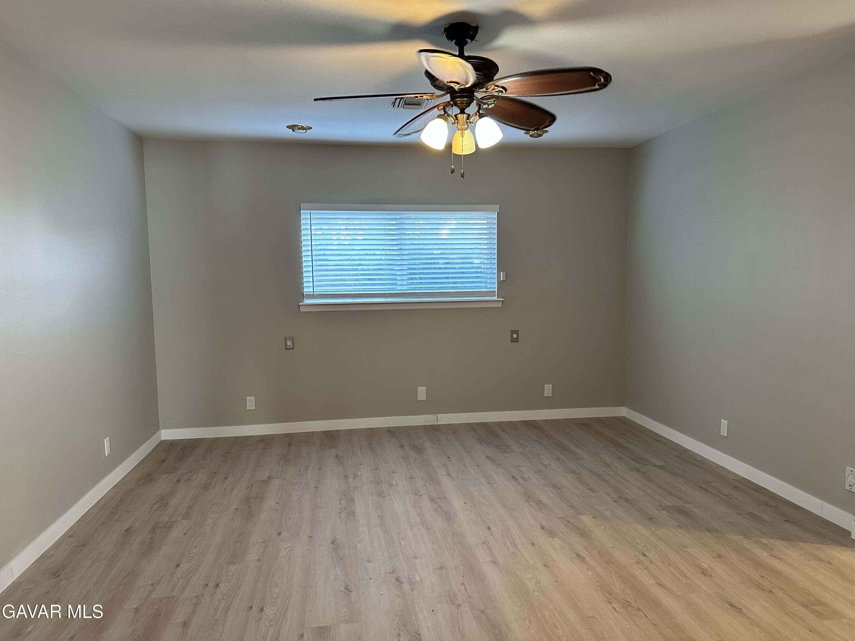 Quartz Hill, California, 93536, United States, 6 Bedrooms Bedrooms, ,4 BathroomsBathrooms,Residential,Active,2045703