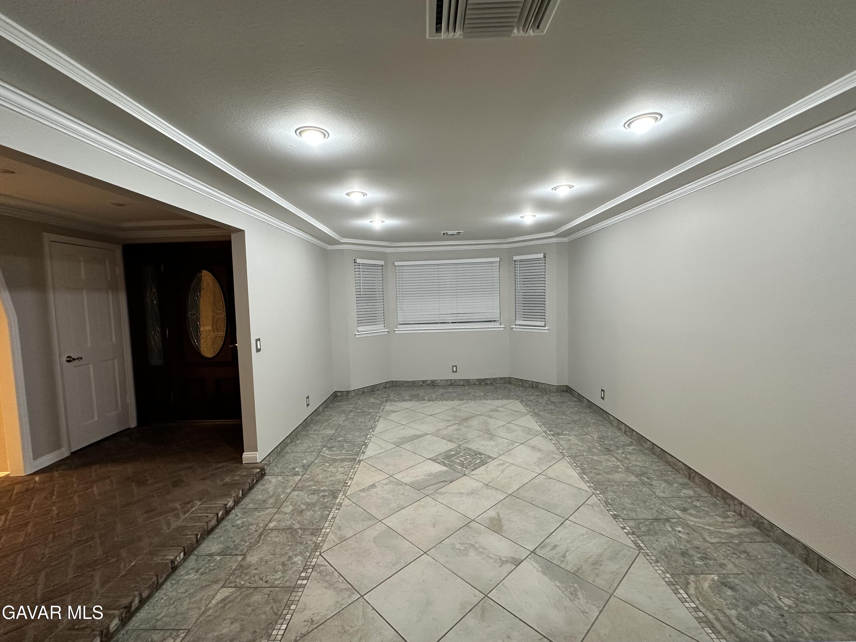 Quartz Hill, California, 93536, United States, 6 Bedrooms Bedrooms, ,4 BathroomsBathrooms,Residential,Active,2045703