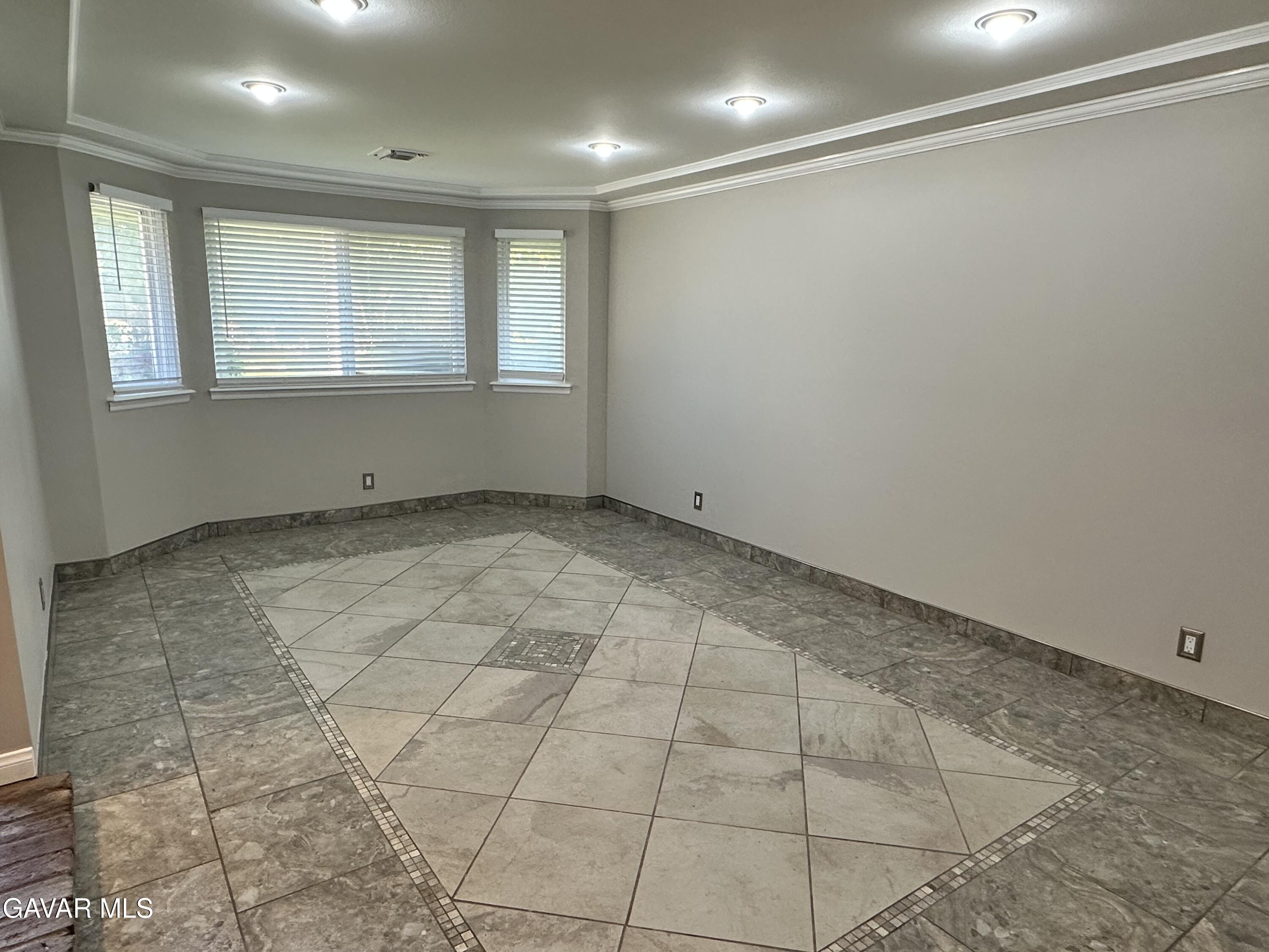 Quartz Hill, California, 93536, United States, 6 Bedrooms Bedrooms, ,4 BathroomsBathrooms,Residential,Active,2045703