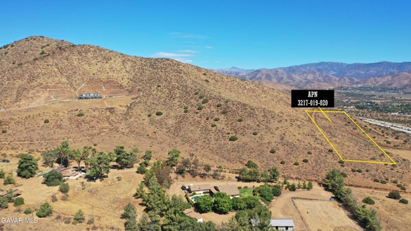 ADDRESS PRIVATE, ACTON, CA 93510 - Image dd4ead3b885cbe470ef2f96c2d610c57/2139383581