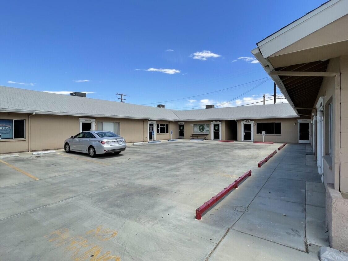 44802 Elm Ave,Unit 44804.5, Lancaster, CA 93534