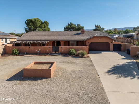 4698 QUARTZ HILL RD, LANCASTER, CA 93536 - Image e4adee93e8e669b41b8561fffc16cb64/3987543242
