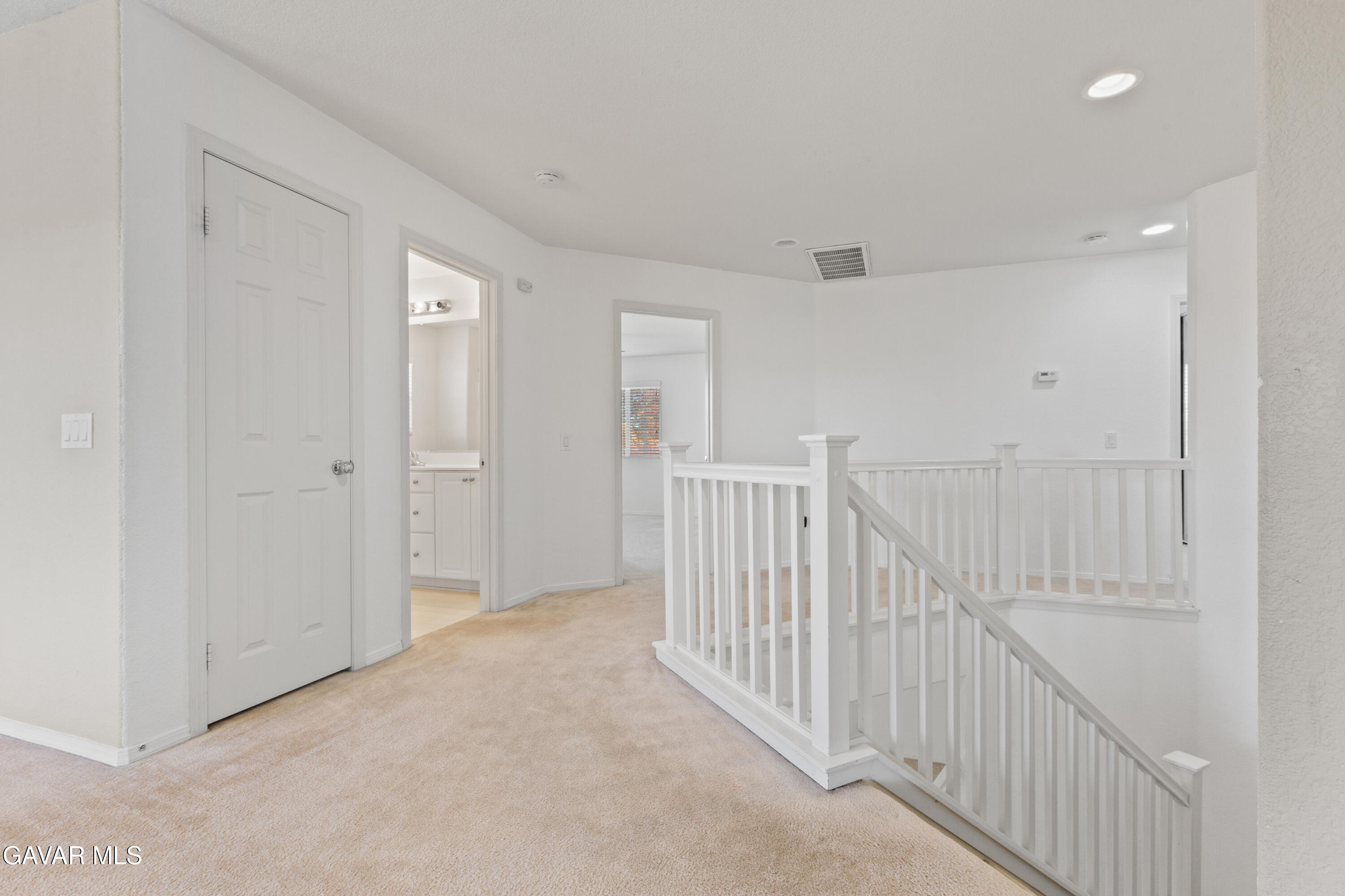 Palmdale, California 93551, United States, 4 Bedrooms Bedrooms, ,3 BathroomsBathrooms,Residential,Active,253372