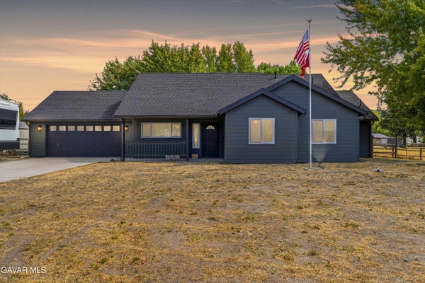 23940 CORAL SPRINGS LN, TEHACHAPI, CA 93561 - Image fe9acfcd0c3d15029abf4e5d7dae3571/481945740
