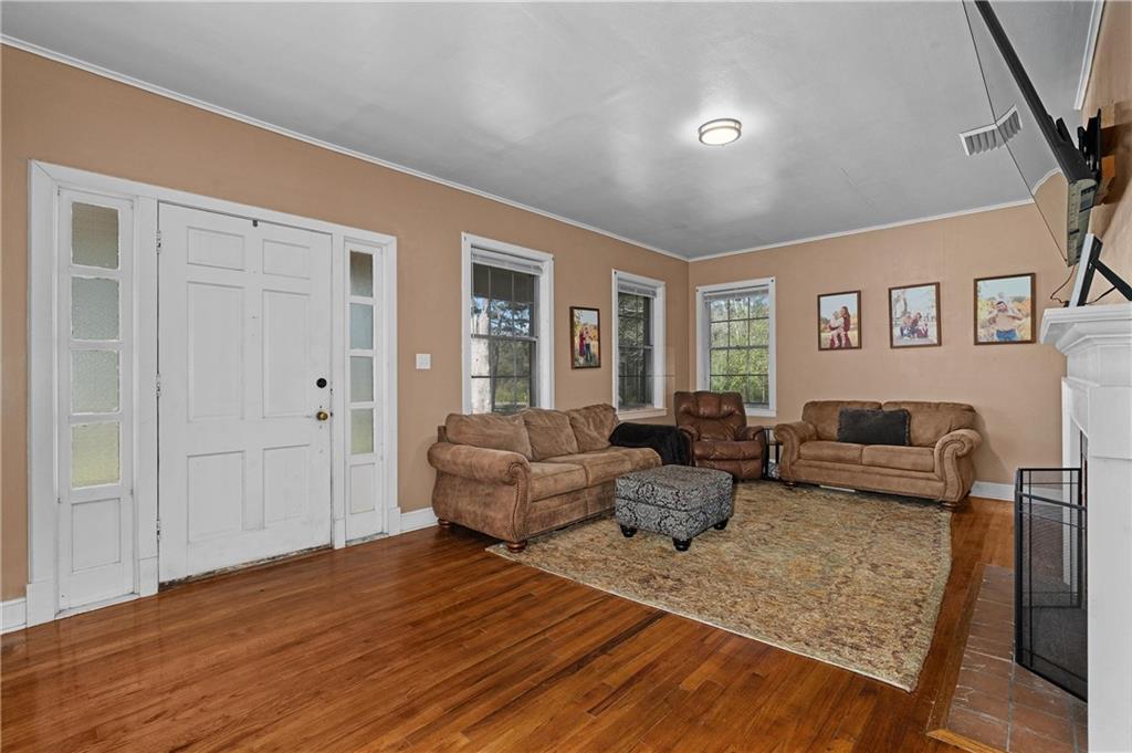 Listing 2