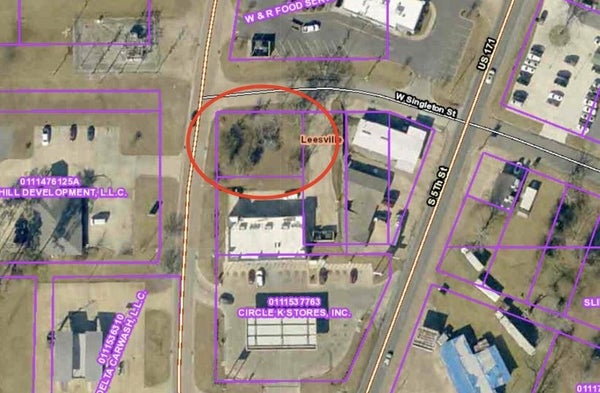 E SINGLETON ST, LEESVILLE, LA 71446 - Image 1f7ca4a2f1ffbb4df57437ddb095cac7/924197109