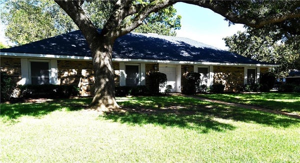 527 WIMBLEDON BLVD, ALEXANDRIA, LA 71303 - Image 4ecea49ce93bd64a5b5ca0e16ab1732a/2585966379