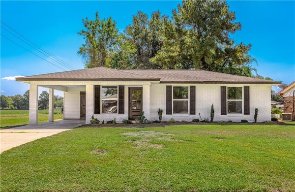 5503 LARKSPUR DR, ALEXANDRIA, LA 71303 - Image 58423fd597635e41e584319e440bc960/766792425