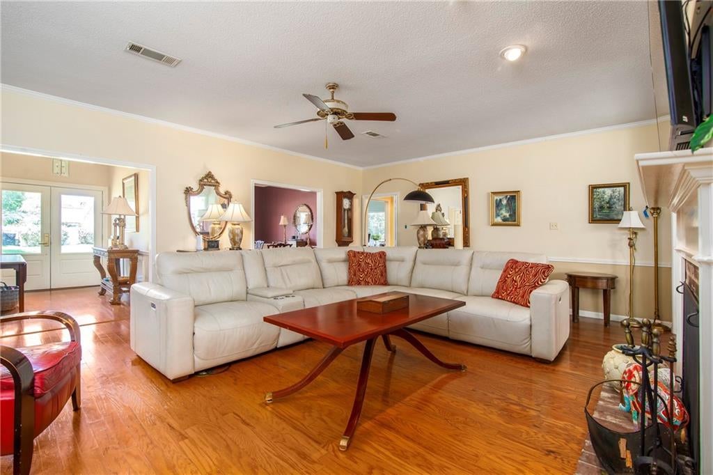 Listing 77