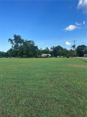 PINE ST, COLFAX, LA 71417 - Image afee86a55aafe04e65a8e8d7869b4d4f/3850141357
