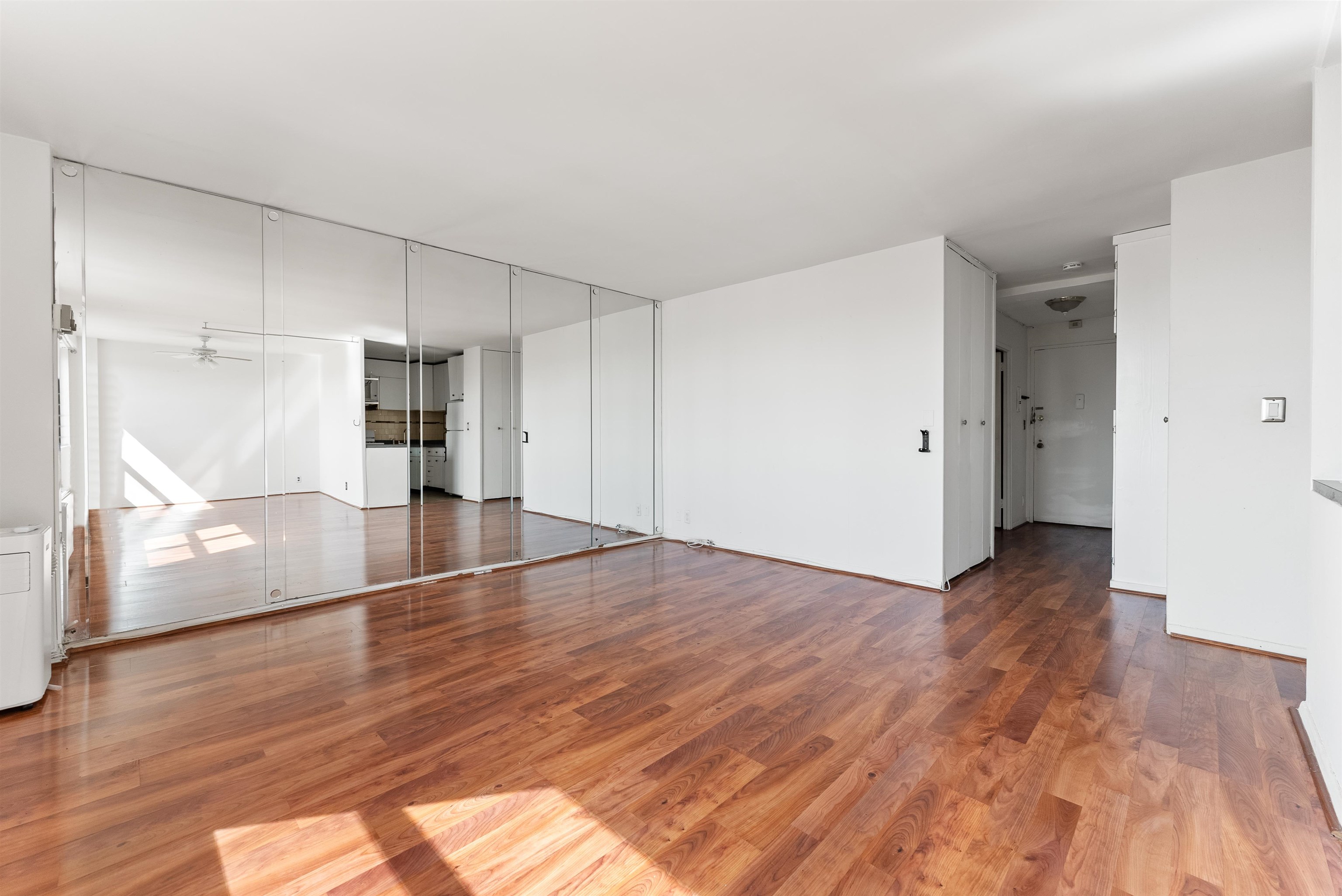 7100 Boulevard #14M, Guttenberg, New Jersey image 5