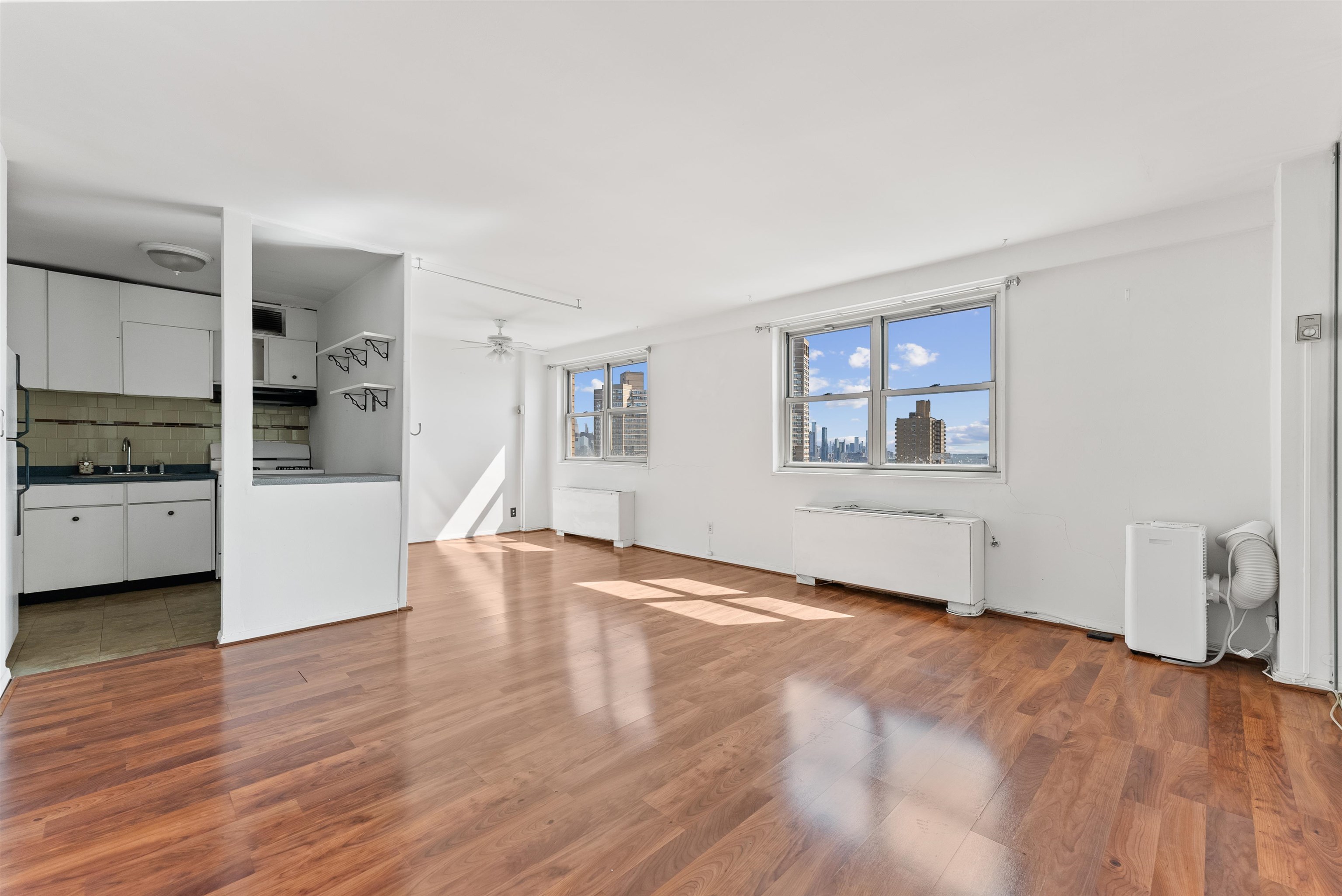 7100 Boulevard #14M, Guttenberg, New Jersey image 6