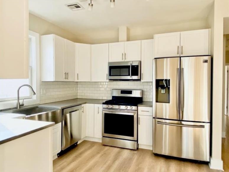 107 Laidlaw Ave #2, Jersey City, New Jersey image 4