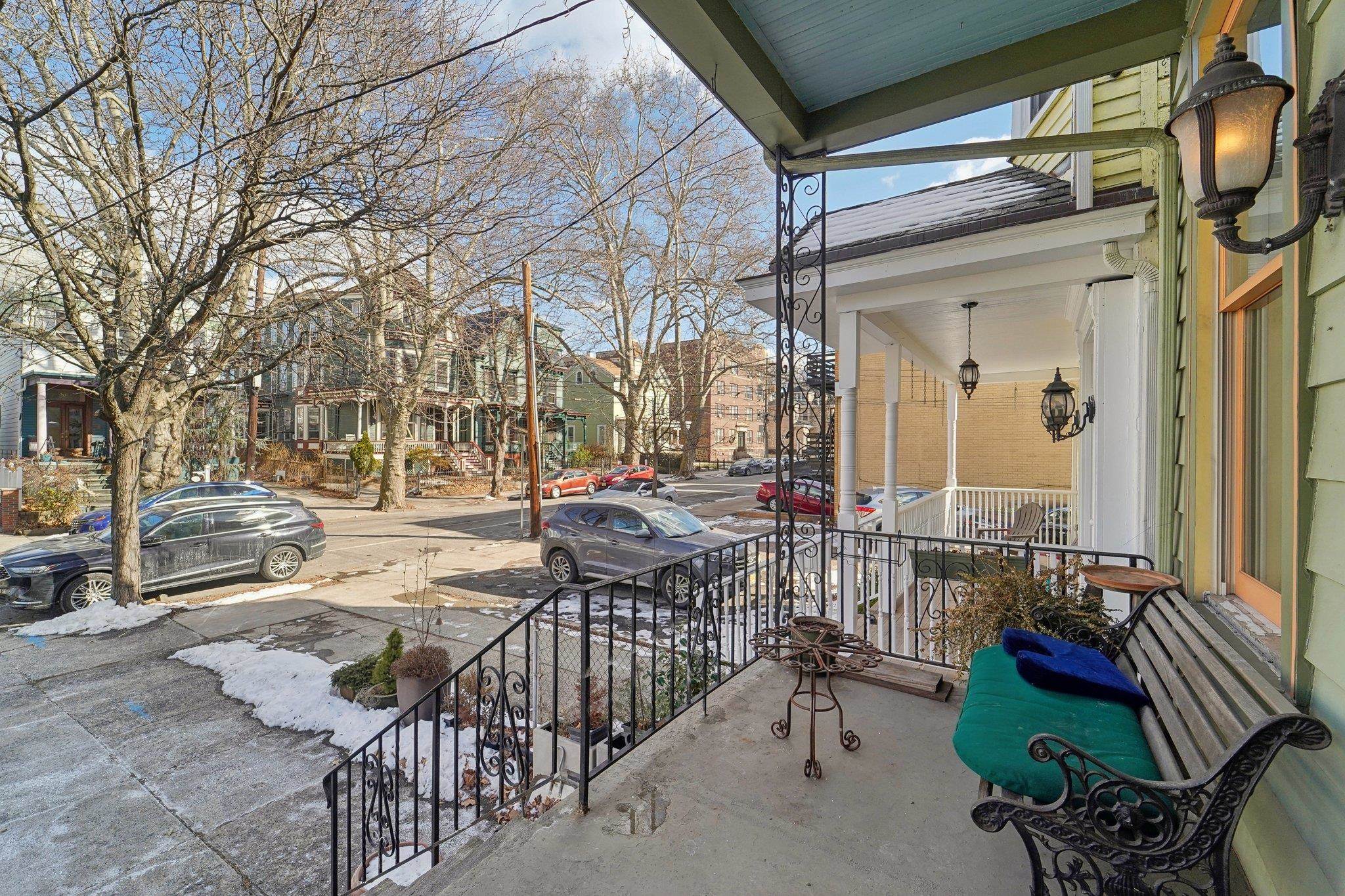 83 Sherman Pl, Jersey City, New Jersey image 3