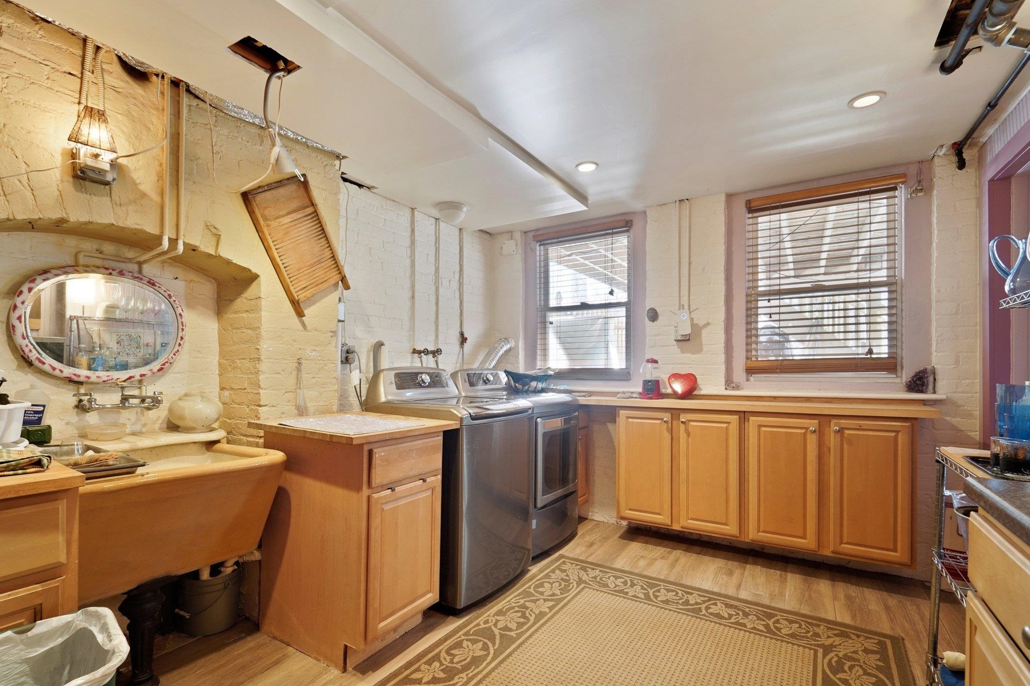 83 Sherman Pl, Jersey City, New Jersey image 31