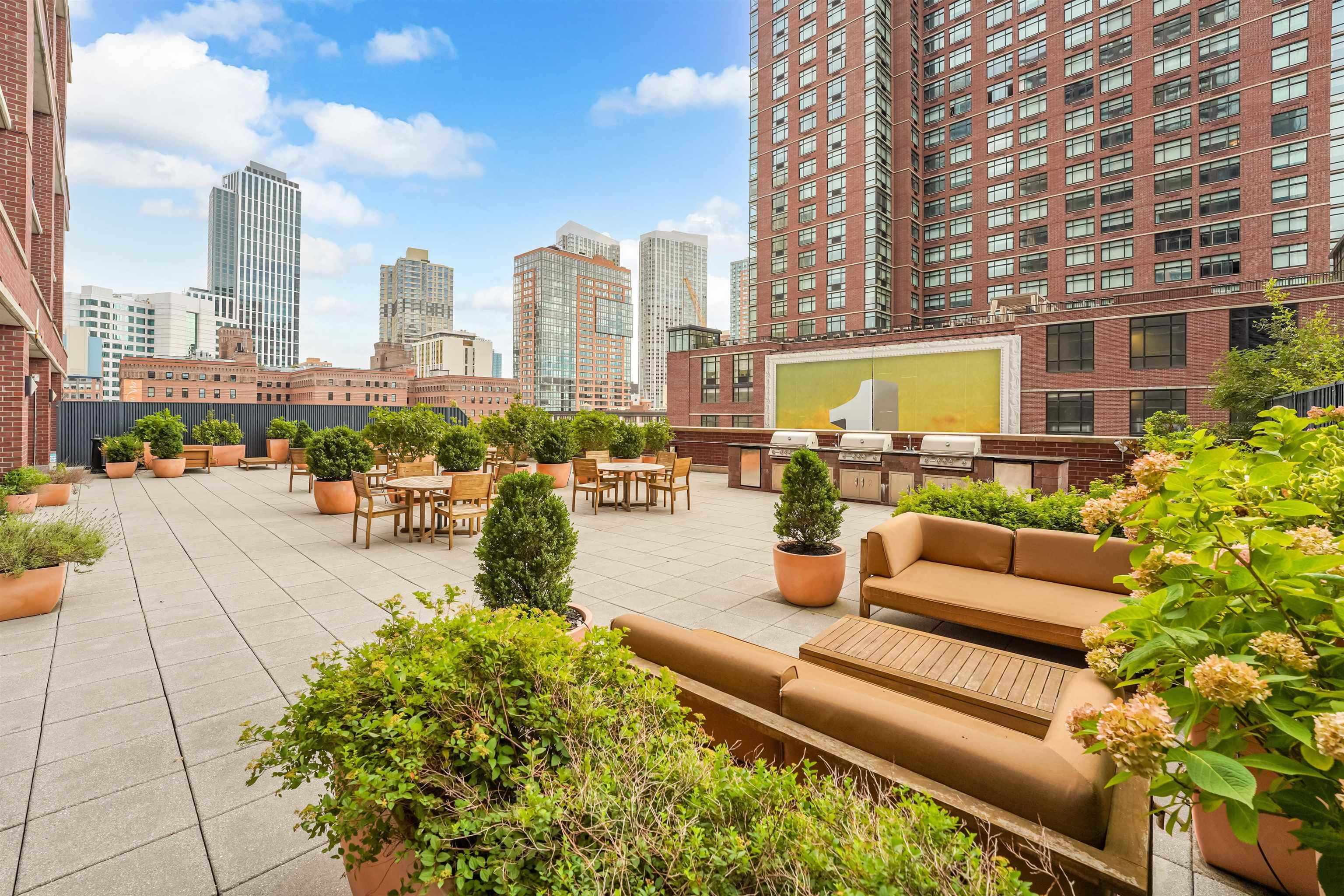 389 Washington St #11H, Jersey City, New Jersey image 23