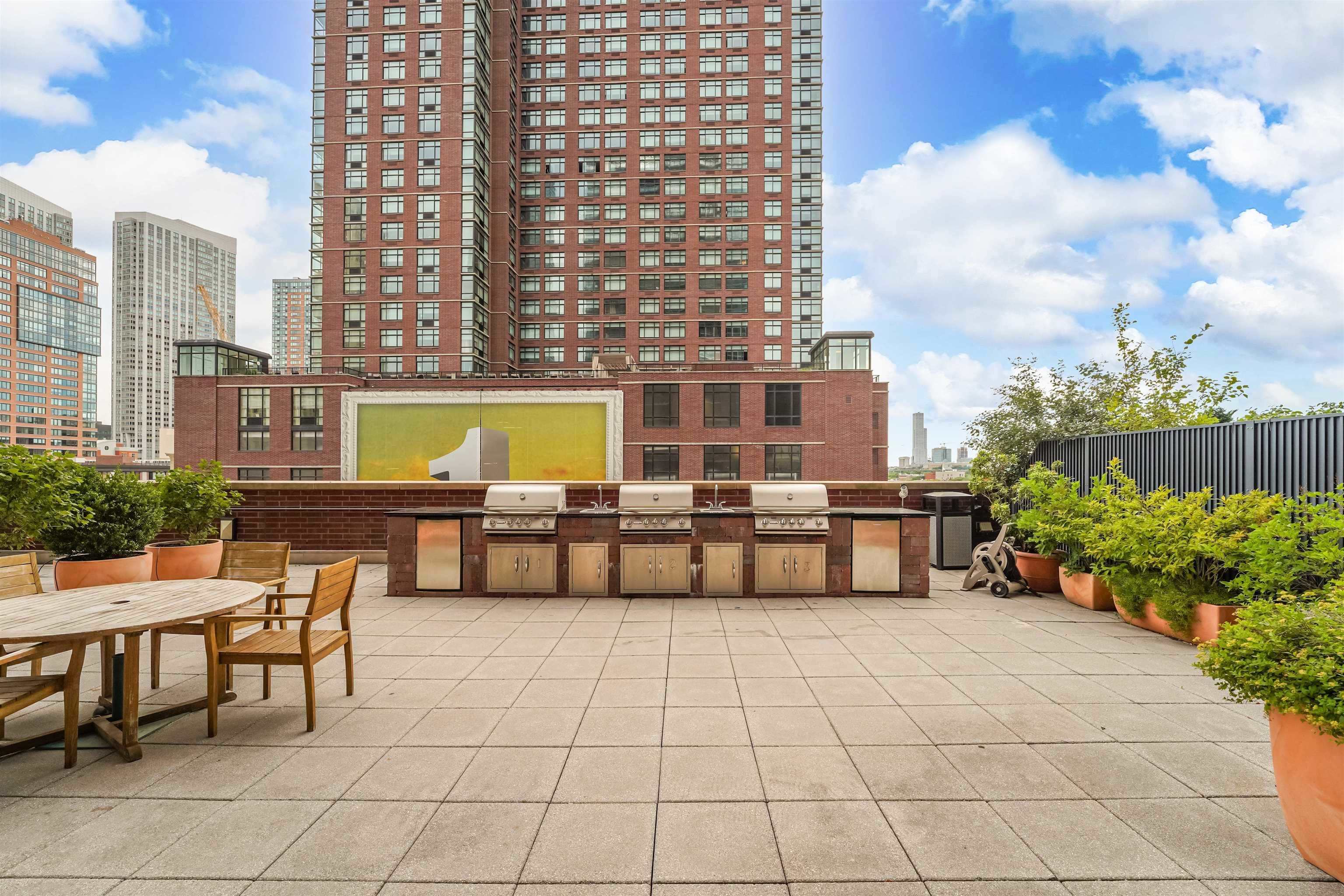 389 Washington St #11H, Jersey City, New Jersey image 22
