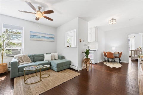 Condo For Sale - 831 Clinton St #11<br/> Hoboken, NJ 07030