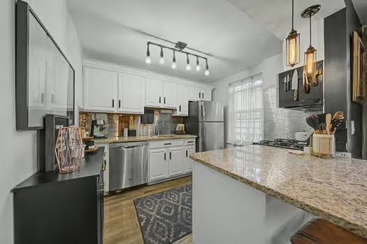 29 FRANKLIN ST #2