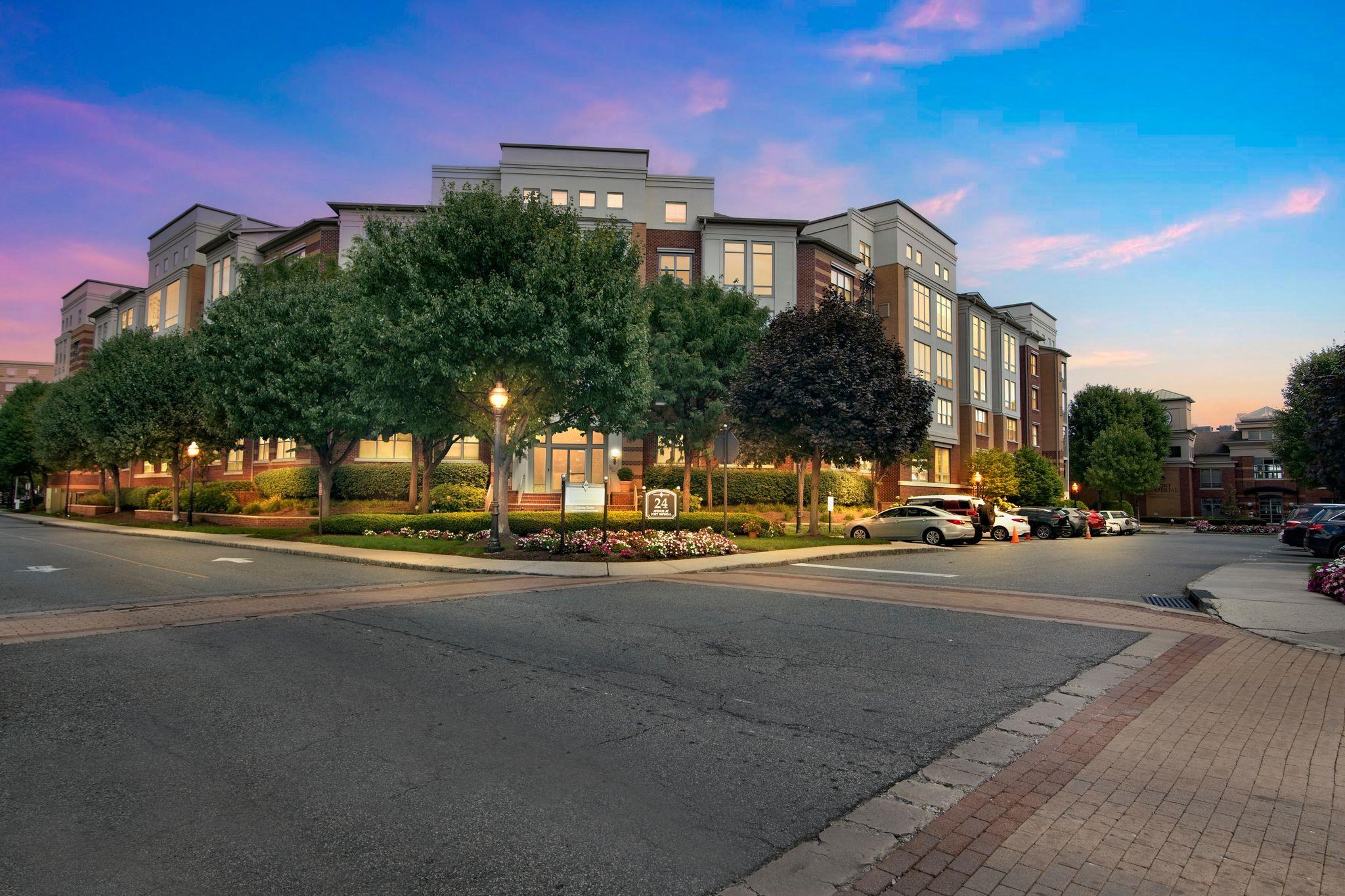 24 Avenue At Port Imperial #419, West New York, New Jersey image 31