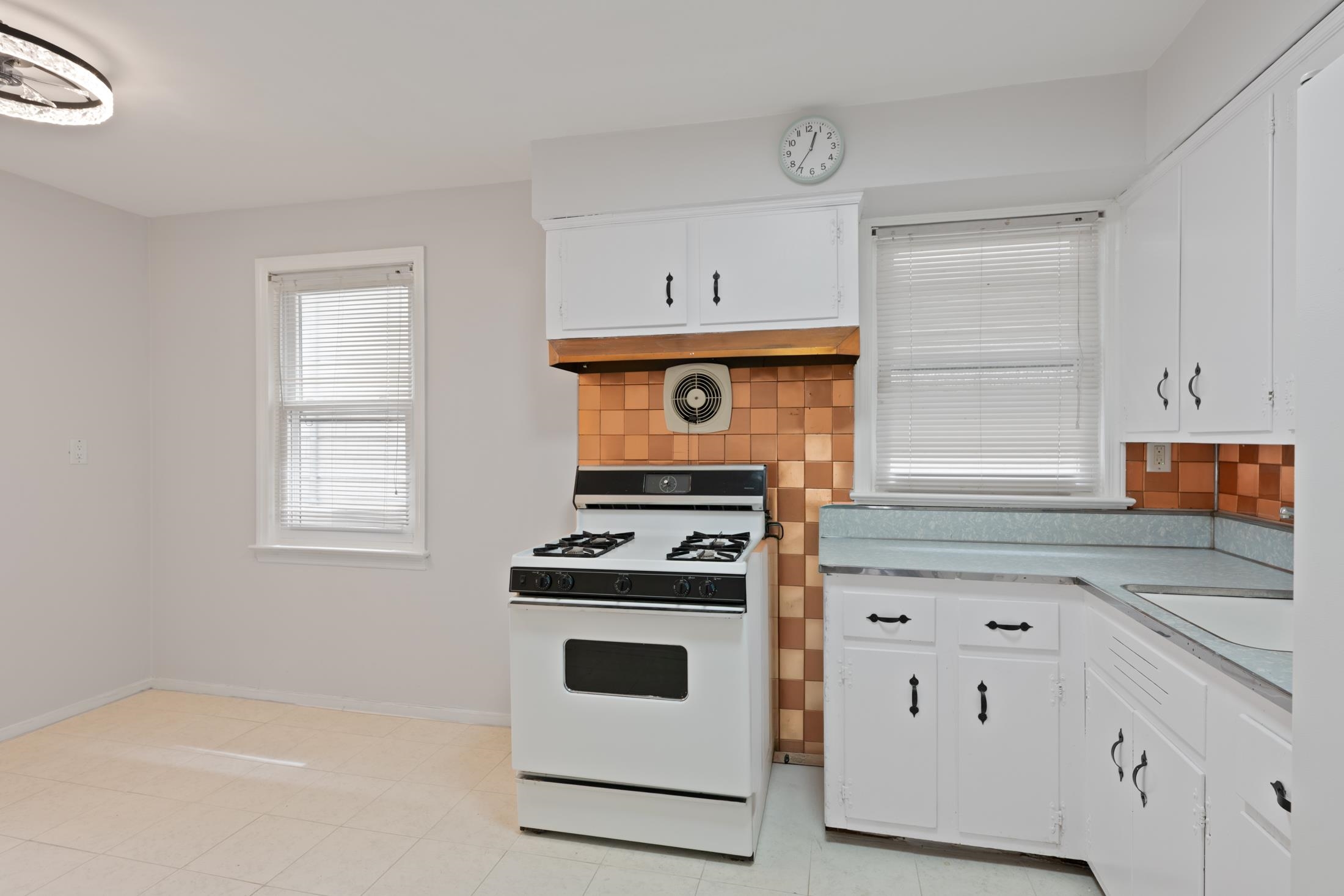 64 West 57th St, Bayonne, New Jersey image 8