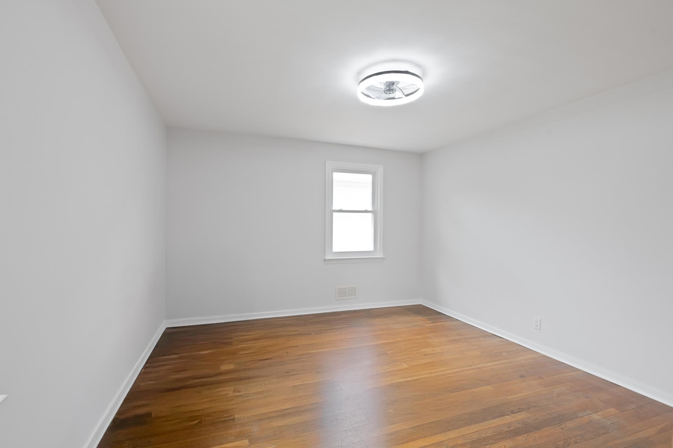 64 West 57th St, Bayonne, New Jersey image 23