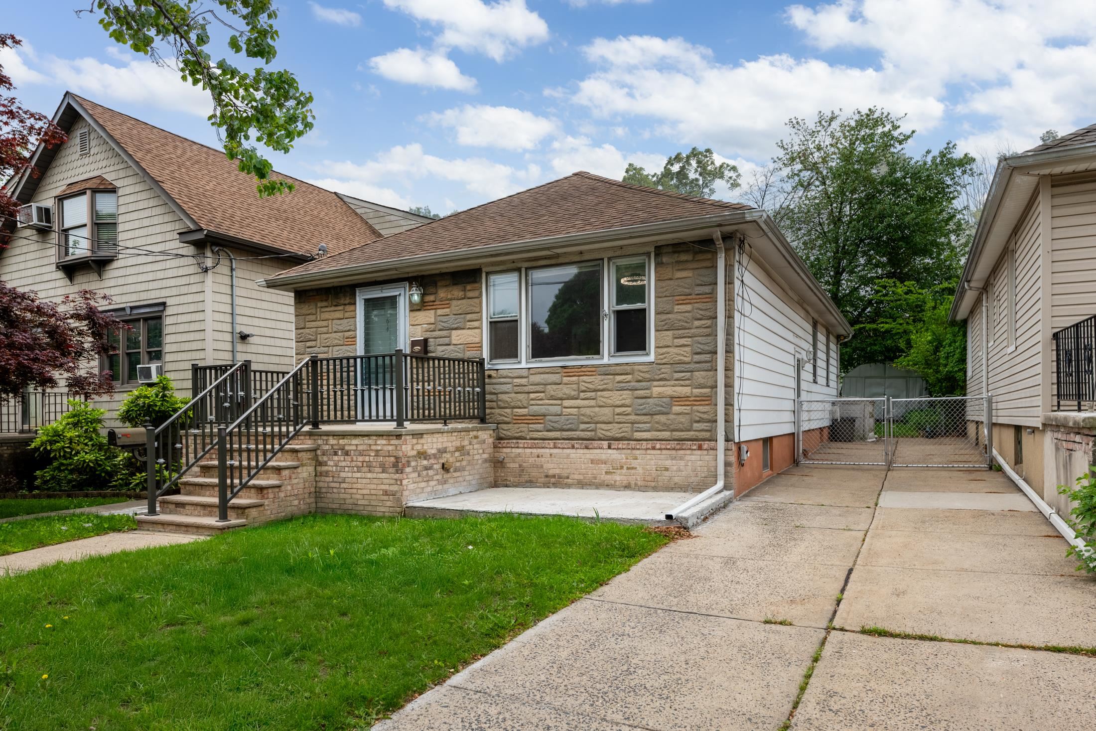 64 West 57th St, Bayonne, New Jersey image 3