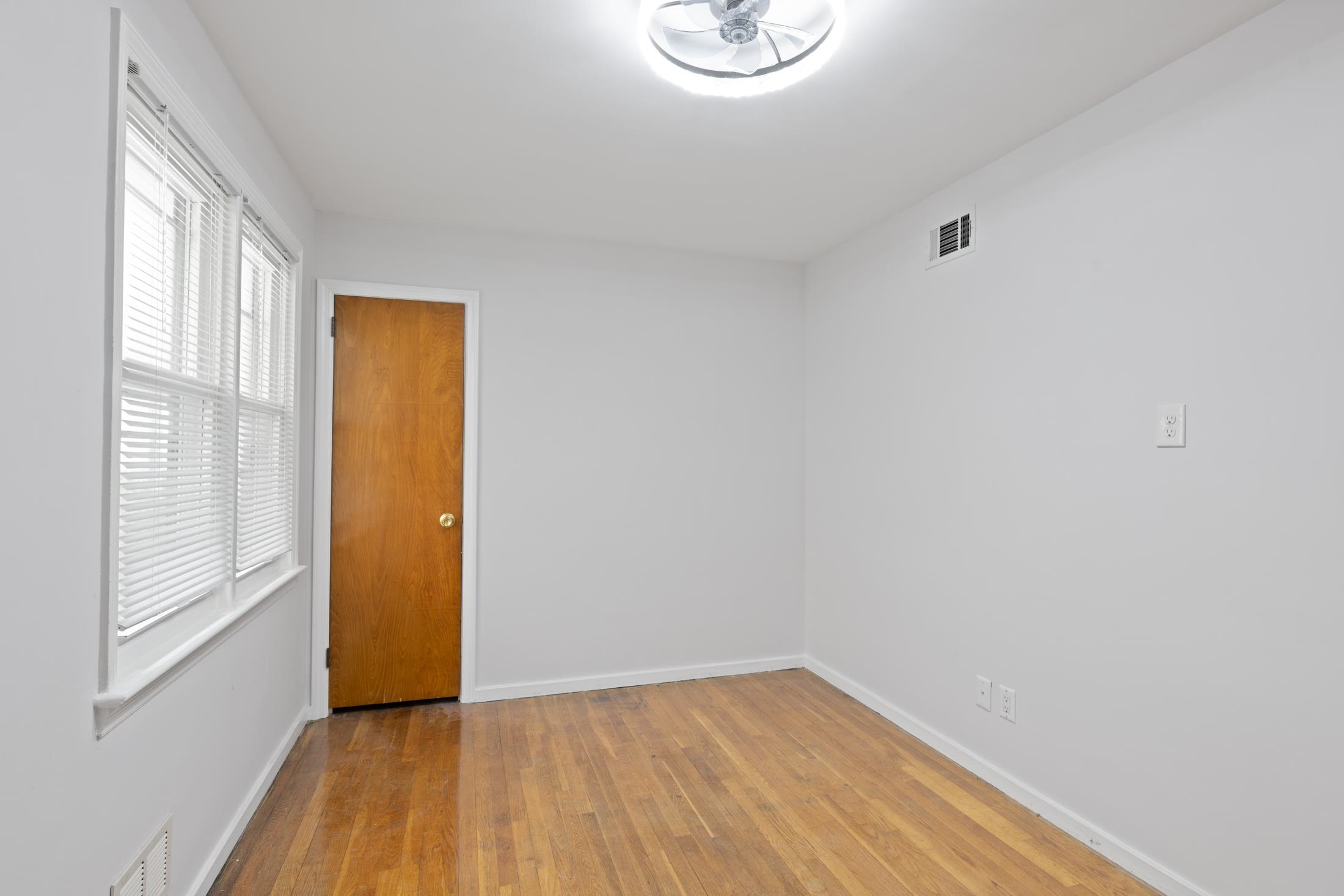 64 West 57th St, Bayonne, New Jersey image 25