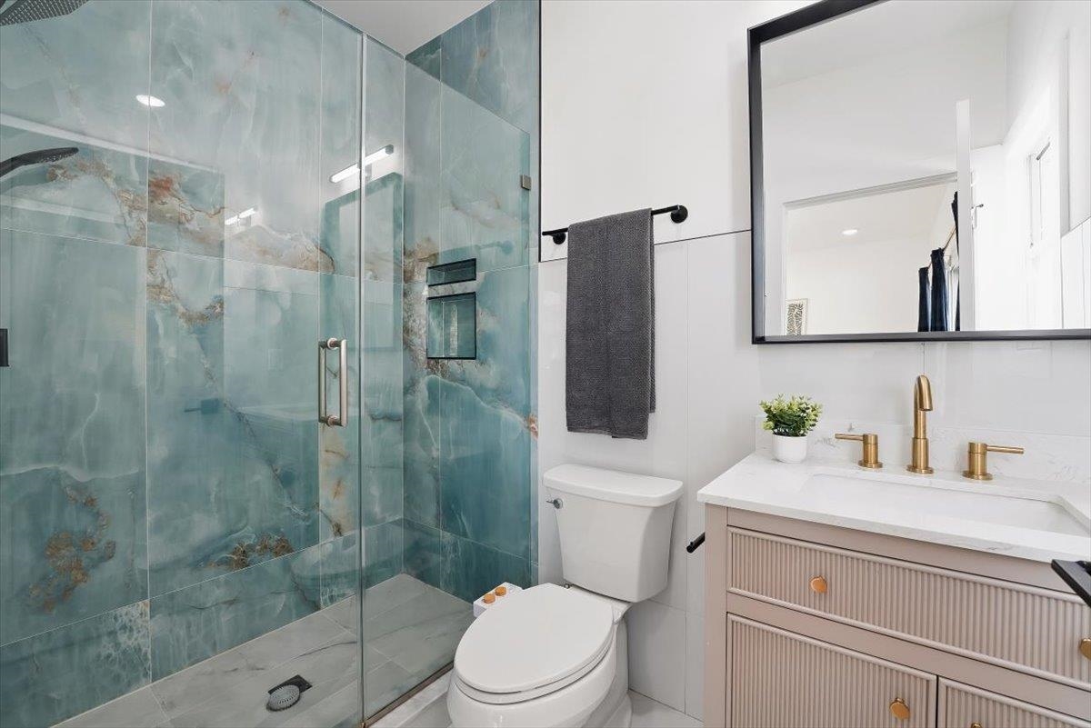 54 Logan Ave #1, Jersey City, New Jersey image 8
