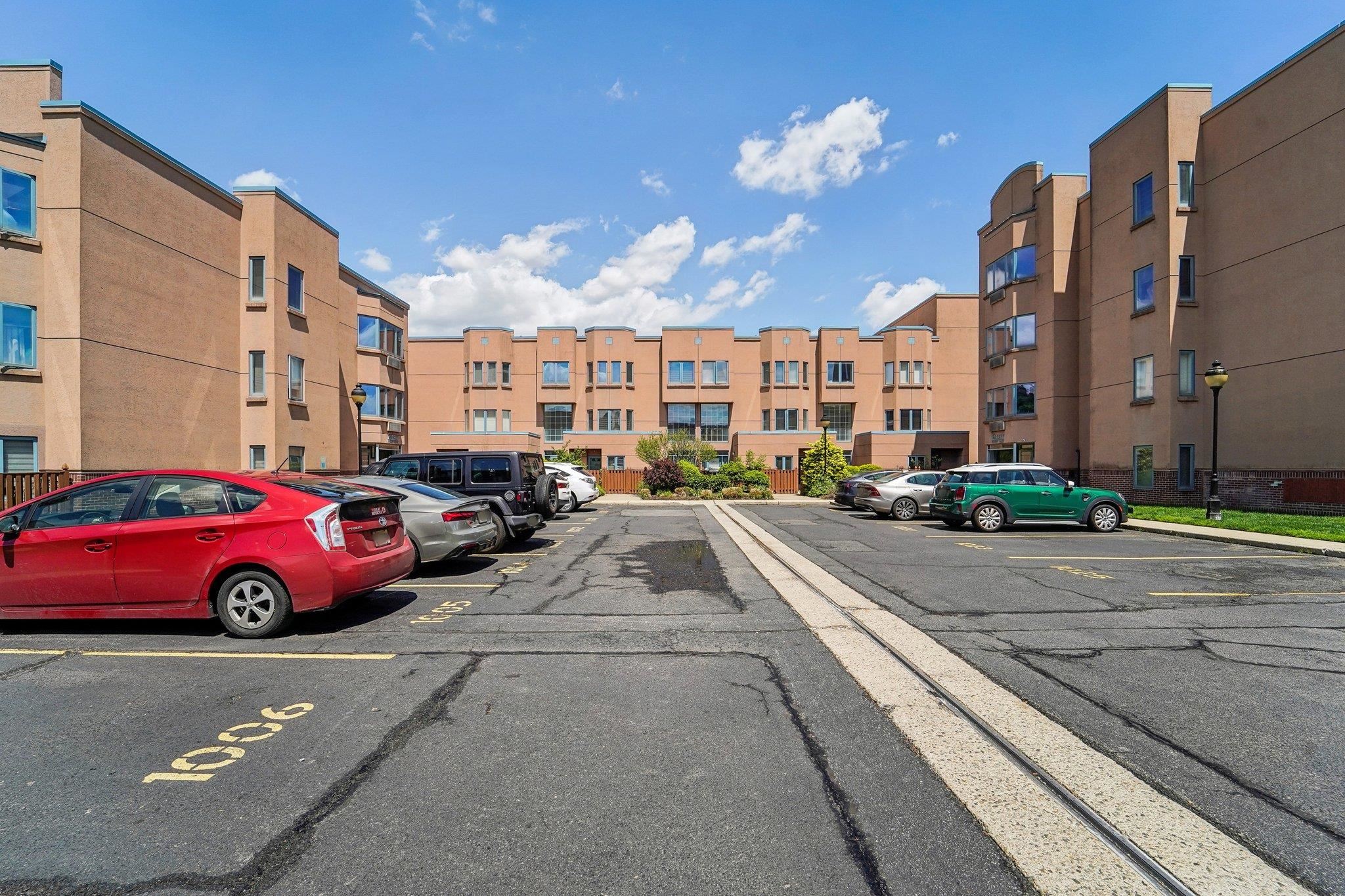 503 Ellery Ct #503, Edgewater, New Jersey image 40