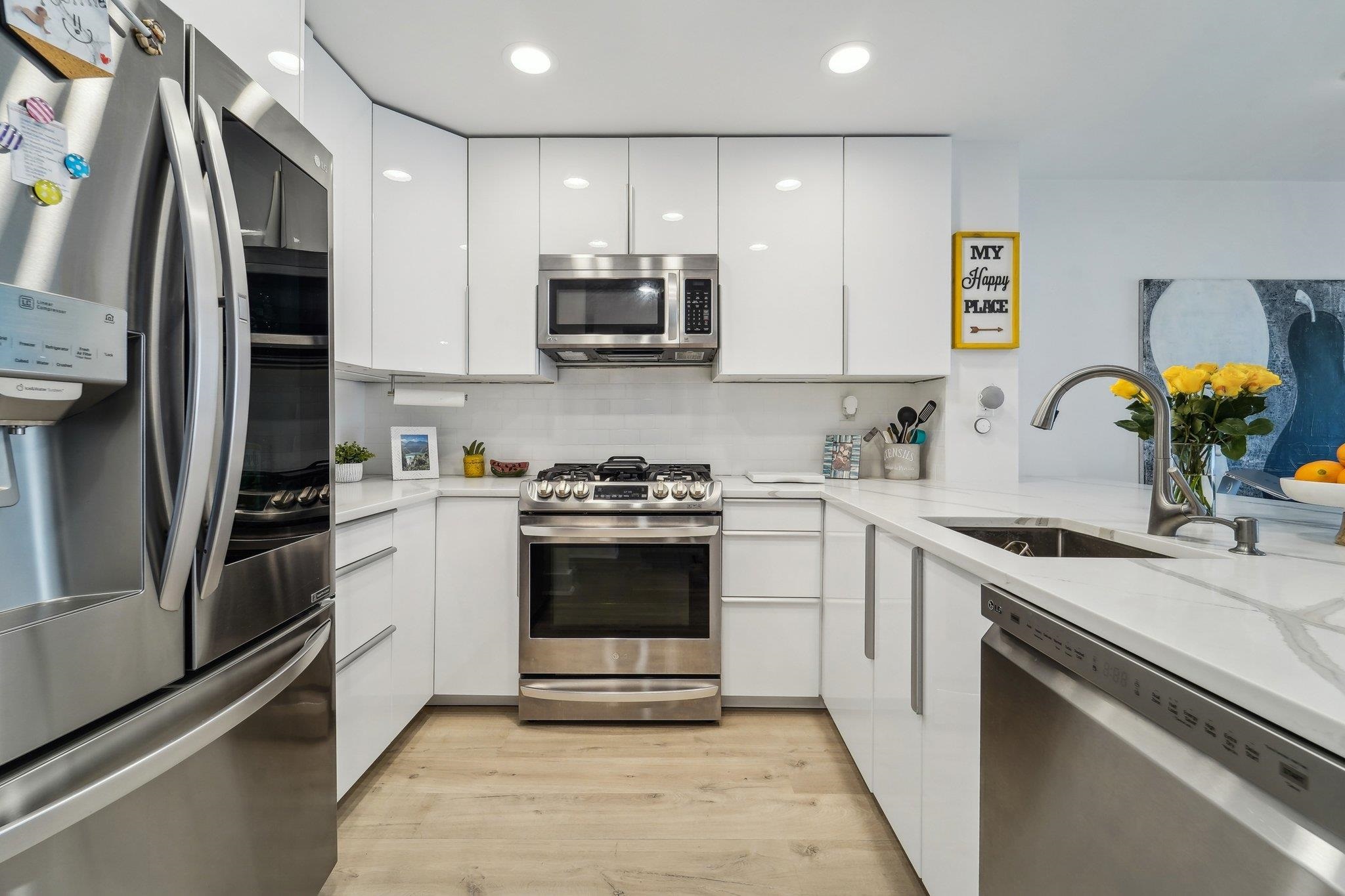 503 Ellery Ct #503, Edgewater, New Jersey image 4
